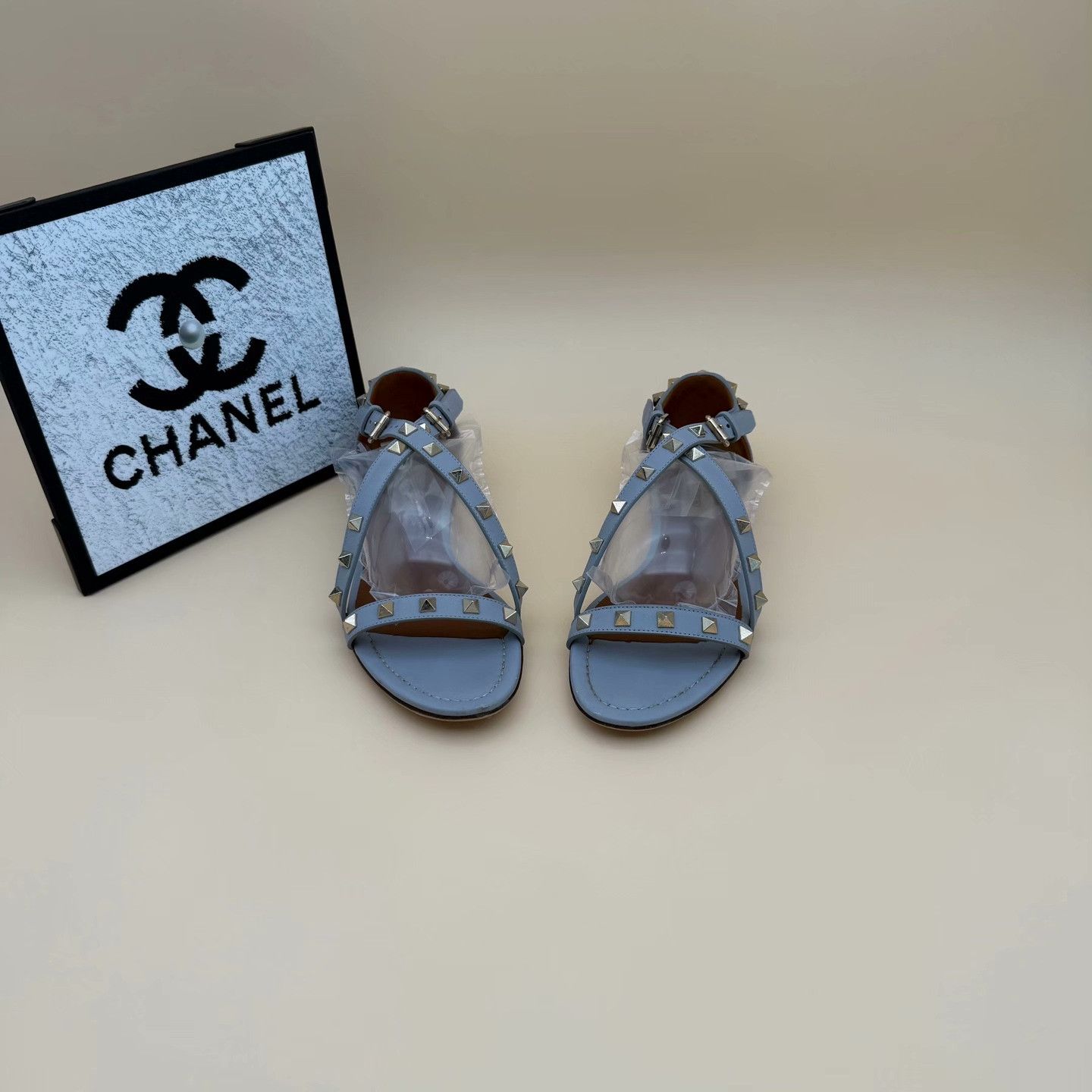 Valentino Valentino Sandals us_7 Women Size US 7 / IT 37 - 2 Thumbnail