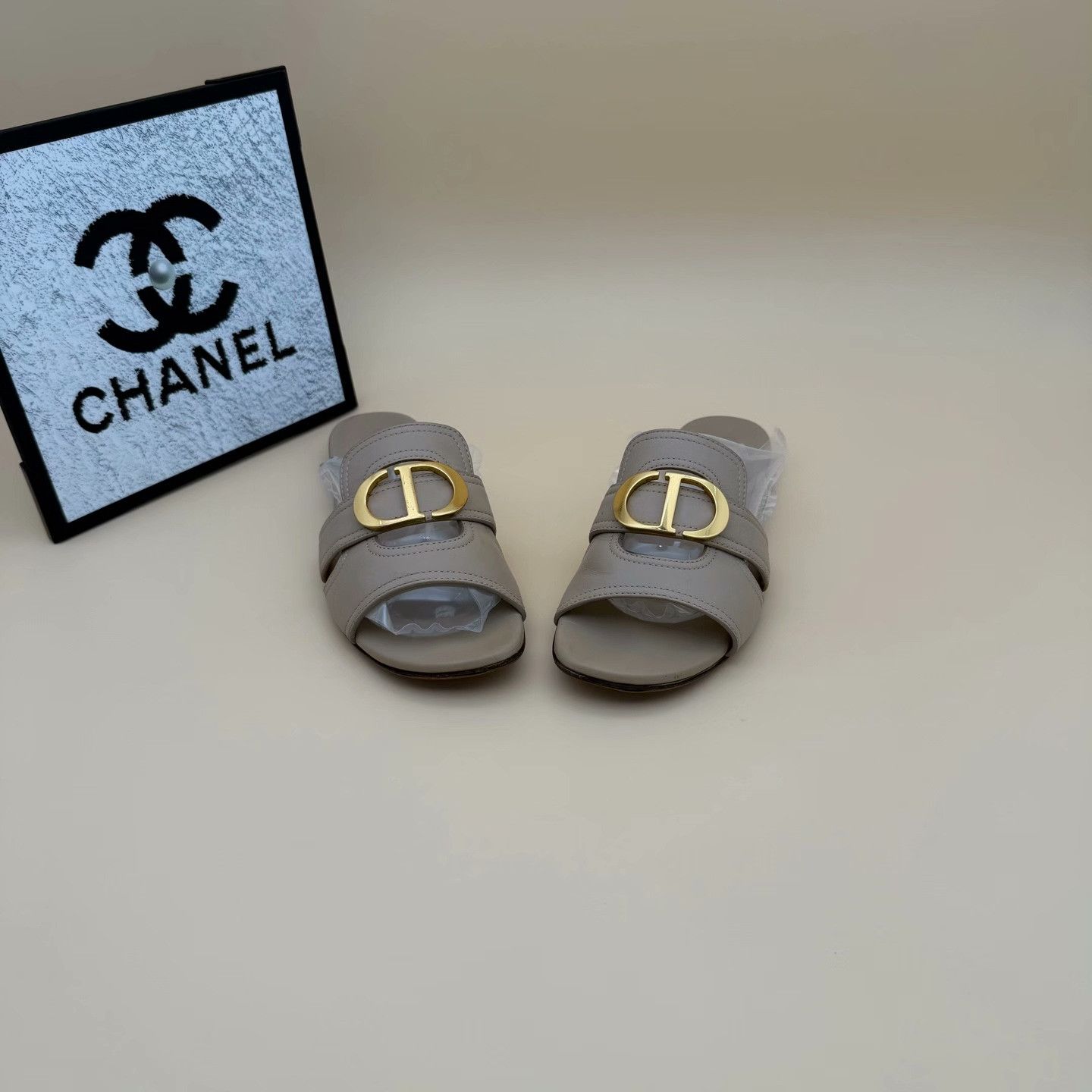 Dior Dior Gold Sandals us_6 Women Size US 6 / IT 36 - 2 Thumbnail