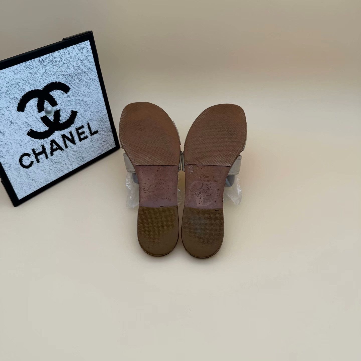 Dior Dior Gold Sandals us_6 Women Size US 6 / IT 36 - 5 Thumbnail