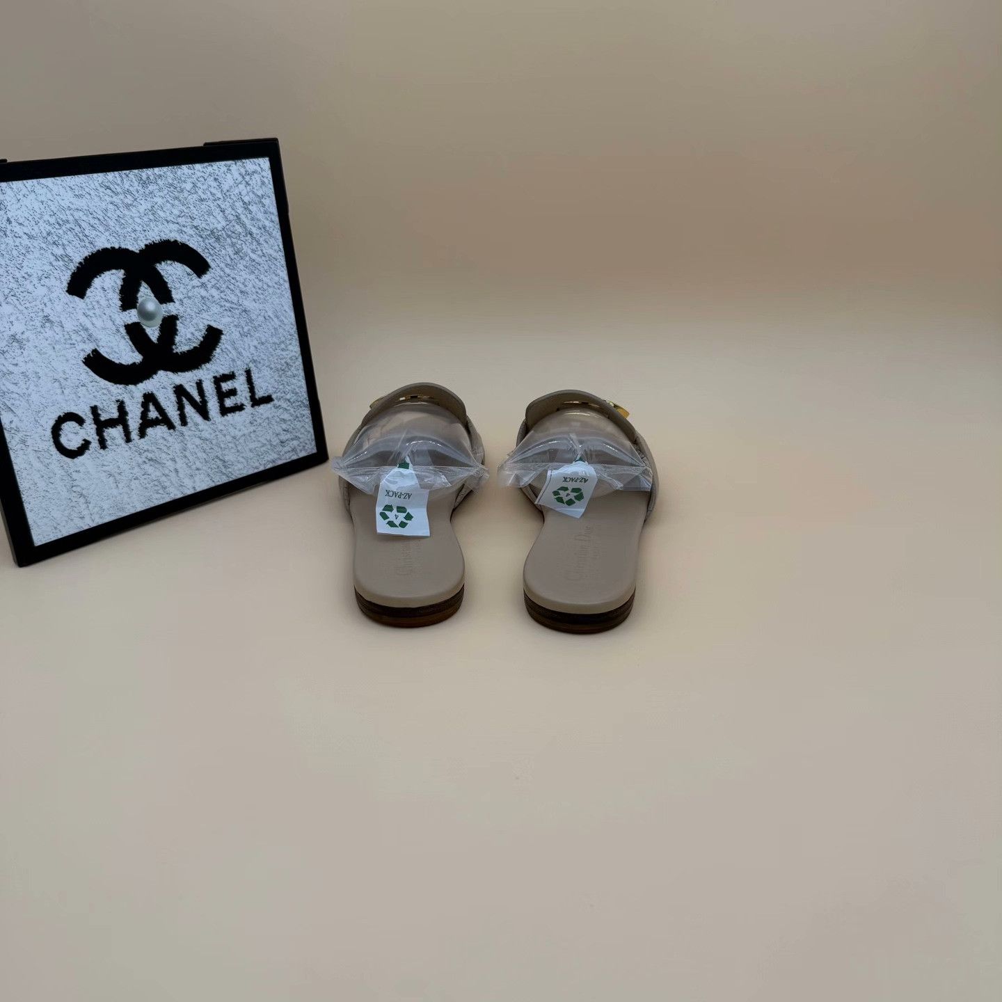 Dior Dior Gold Sandals us_6 Women Size US 6 / IT 36 - 3 Thumbnail