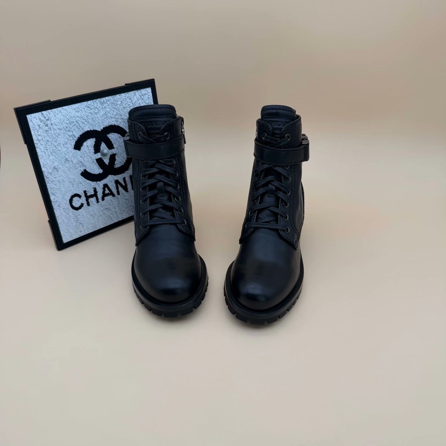 Prada Prada Boots us_7 Women Size US 7 / IT 37 - 2 Thumbnail