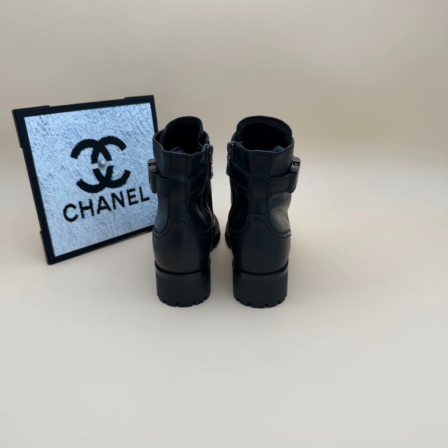 Prada Prada Boots us_7 Women Size US 7 / IT 37 - 3 Thumbnail
