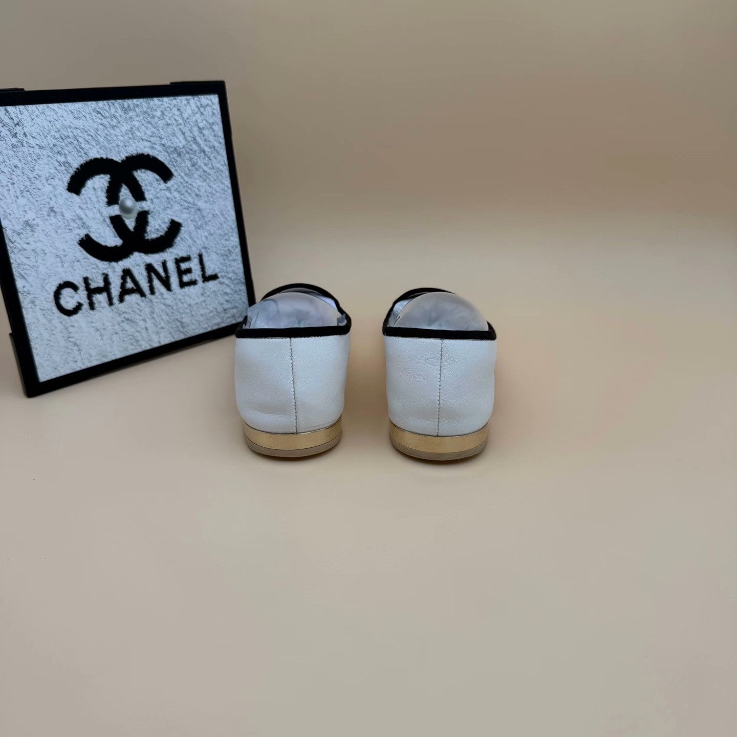 Chanel Chanel Casual Black Lowtop Sneakers us_6 Women Size US 6 / IT 36 - 3 Thumbnail