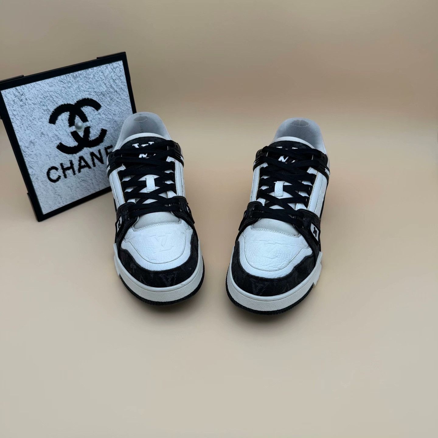 Louis Vuitton Louis Vuitton Training Denim Black Lowtop Sneakers 10 Men Size US 10 / EU 43 - 2 Thumbnail