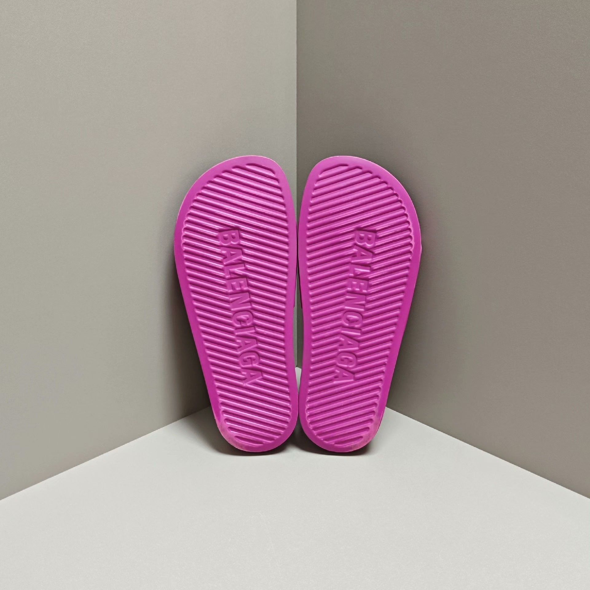 Balenciaga Balenciaga Pink Sandals us_7 Women Size US 7 / IT 37 - 5 Thumbnail