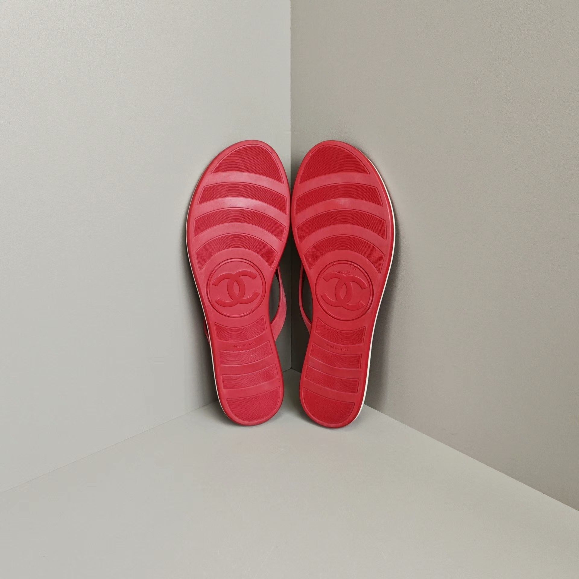 Chanel Chanel Plaid Sandals us_7 Women Size US 7 / IT 37 - 5 Thumbnail