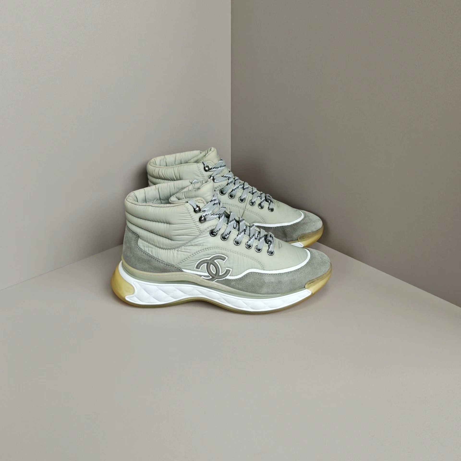 Chanel Chanel Casual Lowtop Sneakers 8 Men Size US 8 / EU 41 - 4 Thumbnail