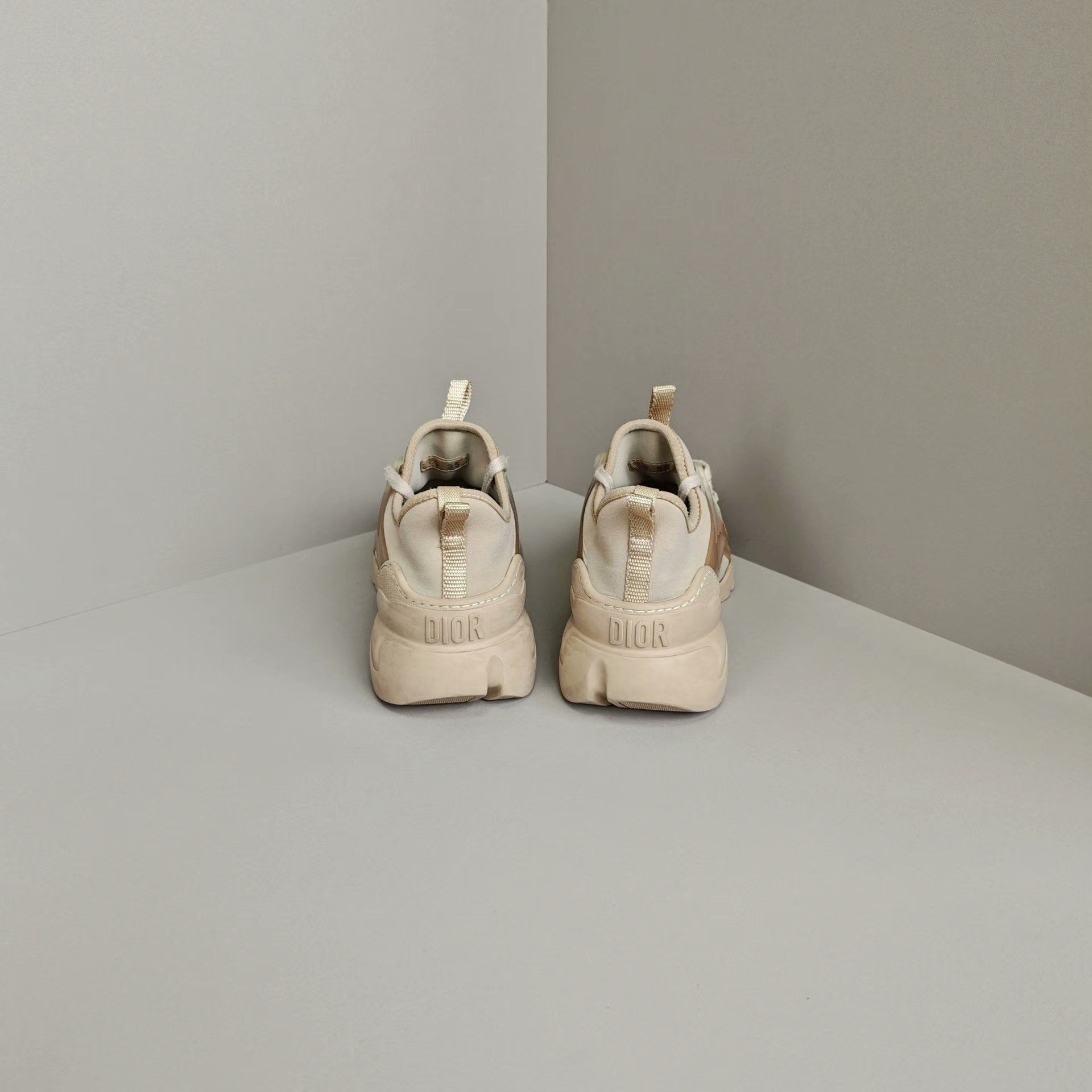 Dior Dior Casual Lowtop Sneakers us_5 Women Size US 5 / IT 35 - 3 Thumbnail