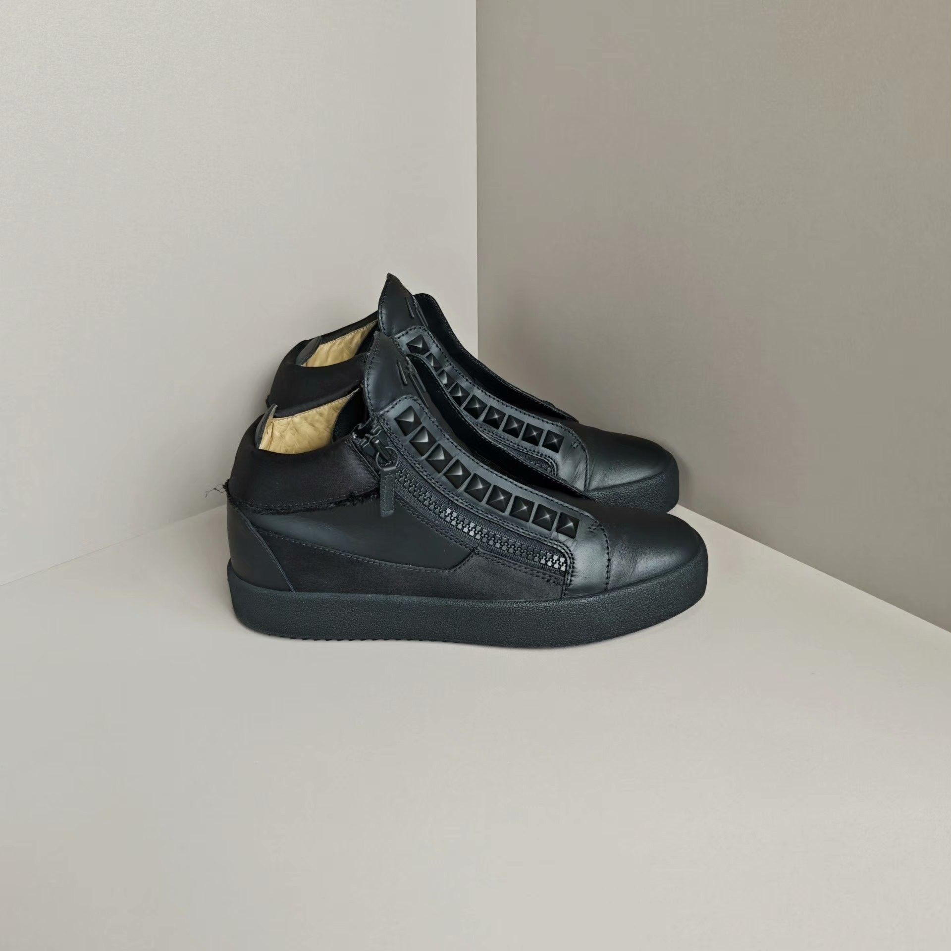 Giuseppe Zanotti Giuseppe Zanotti Lowtop Sneakers 10 Men Size US 10 / EU 43 - 4 Thumbnail