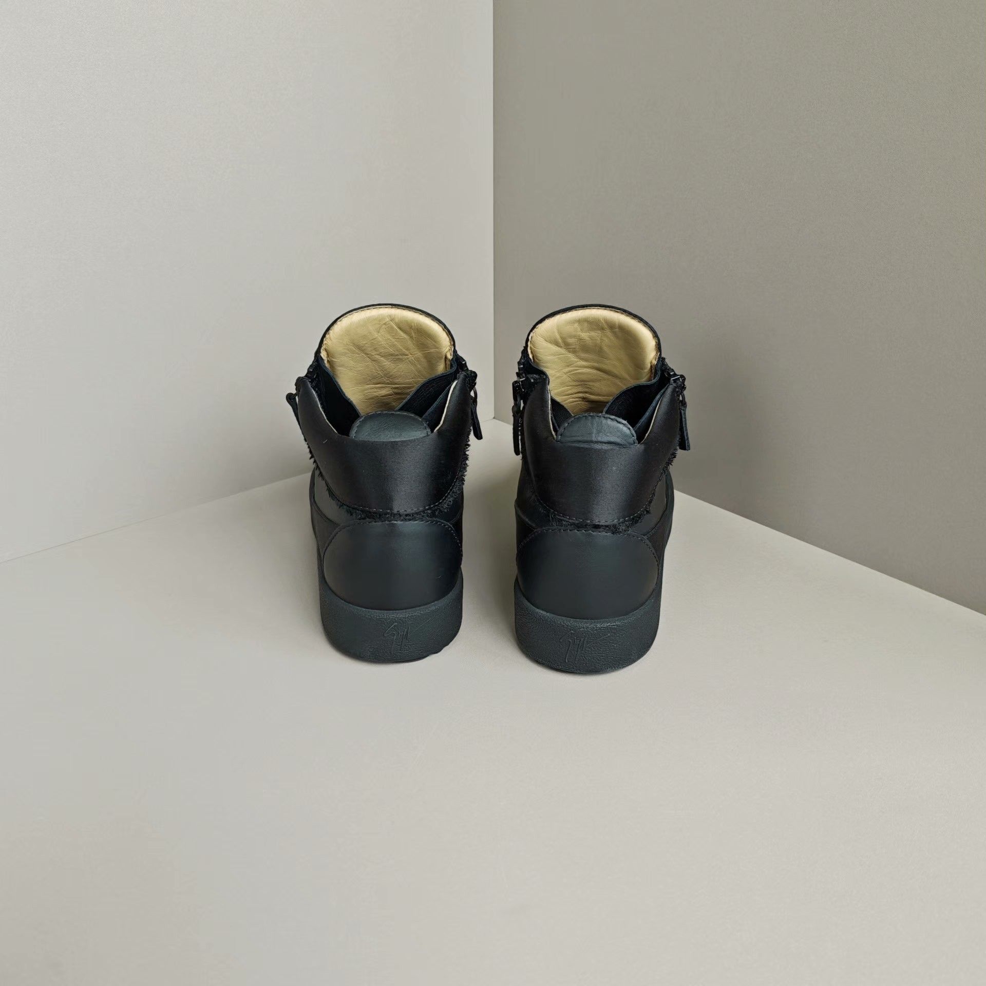 Giuseppe Zanotti Giuseppe Zanotti Lowtop Sneakers 10 Men Size US 10 / EU 43 - 3 Thumbnail