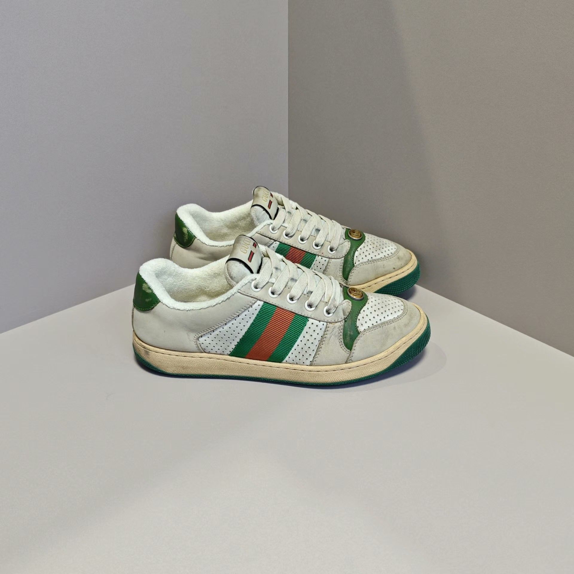 Gucci Gucci Lowtop Sneakers us_6 Women Size US 6 / IT 36 - 4 Thumbnail