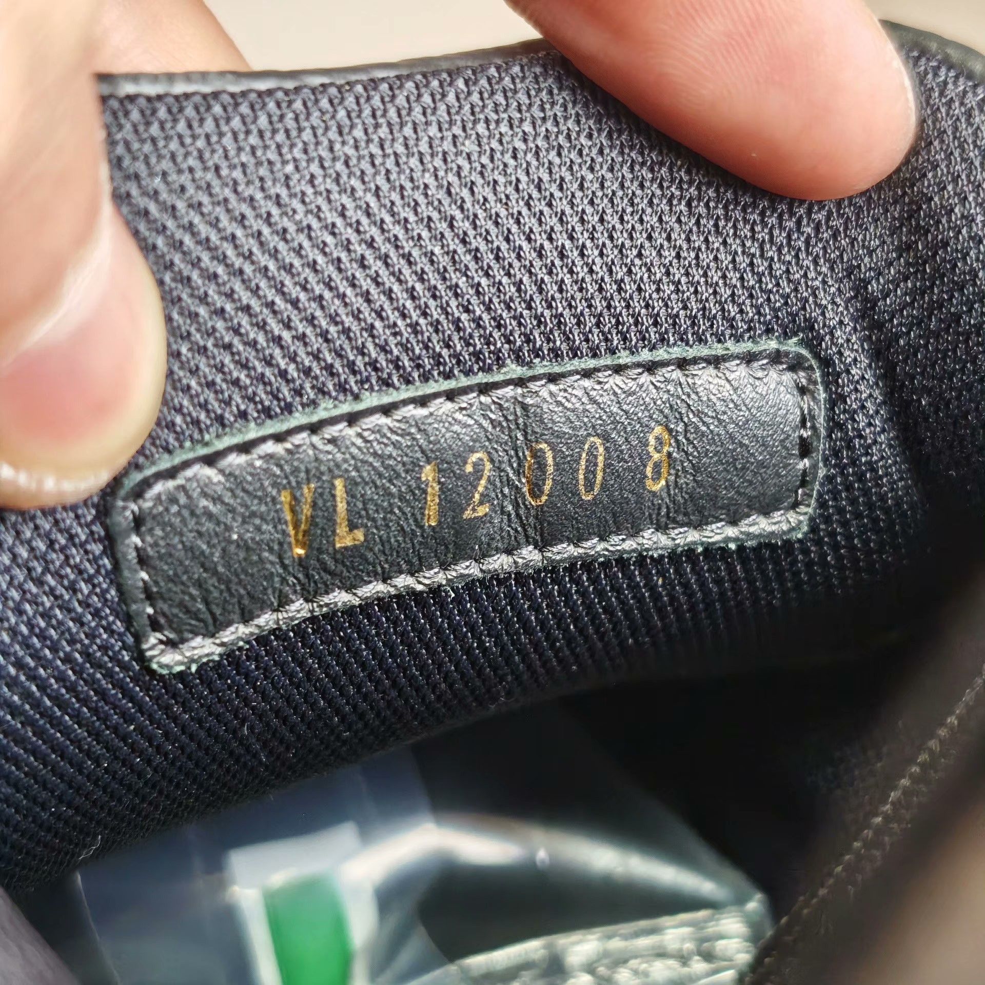 Louis Vuitton Louis Vuitton Training Black Lowtop Sneakers 9 Men Size US 9 / EU 42 - 6 Thumbnail