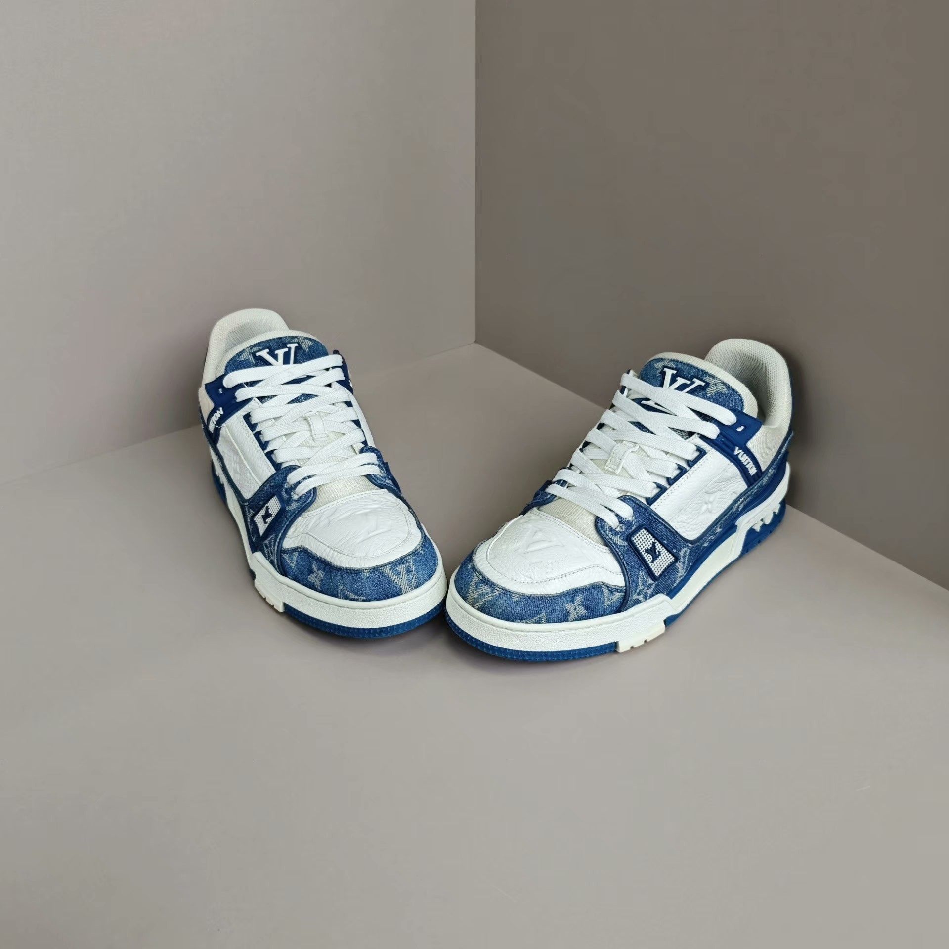 Louis Vuitton Louis Vuitton Training Denim Blue Lowtop Sneakers 8 Men Size US 8 / EU 41 - 2 Thumbnail