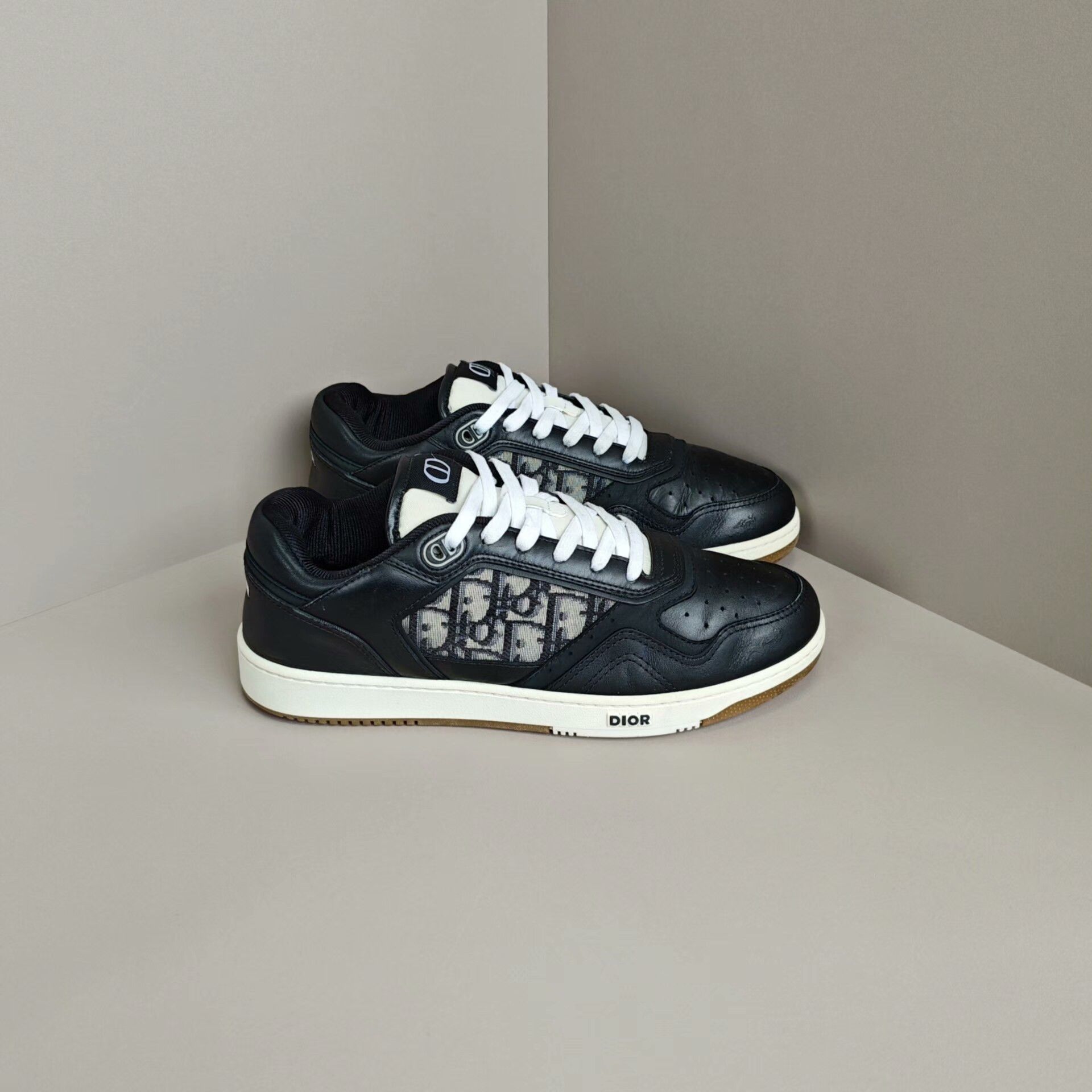 Dior Dior Lowtop Sneakers 8 Men Size US 8 / EU 41 - 4 Thumbnail
