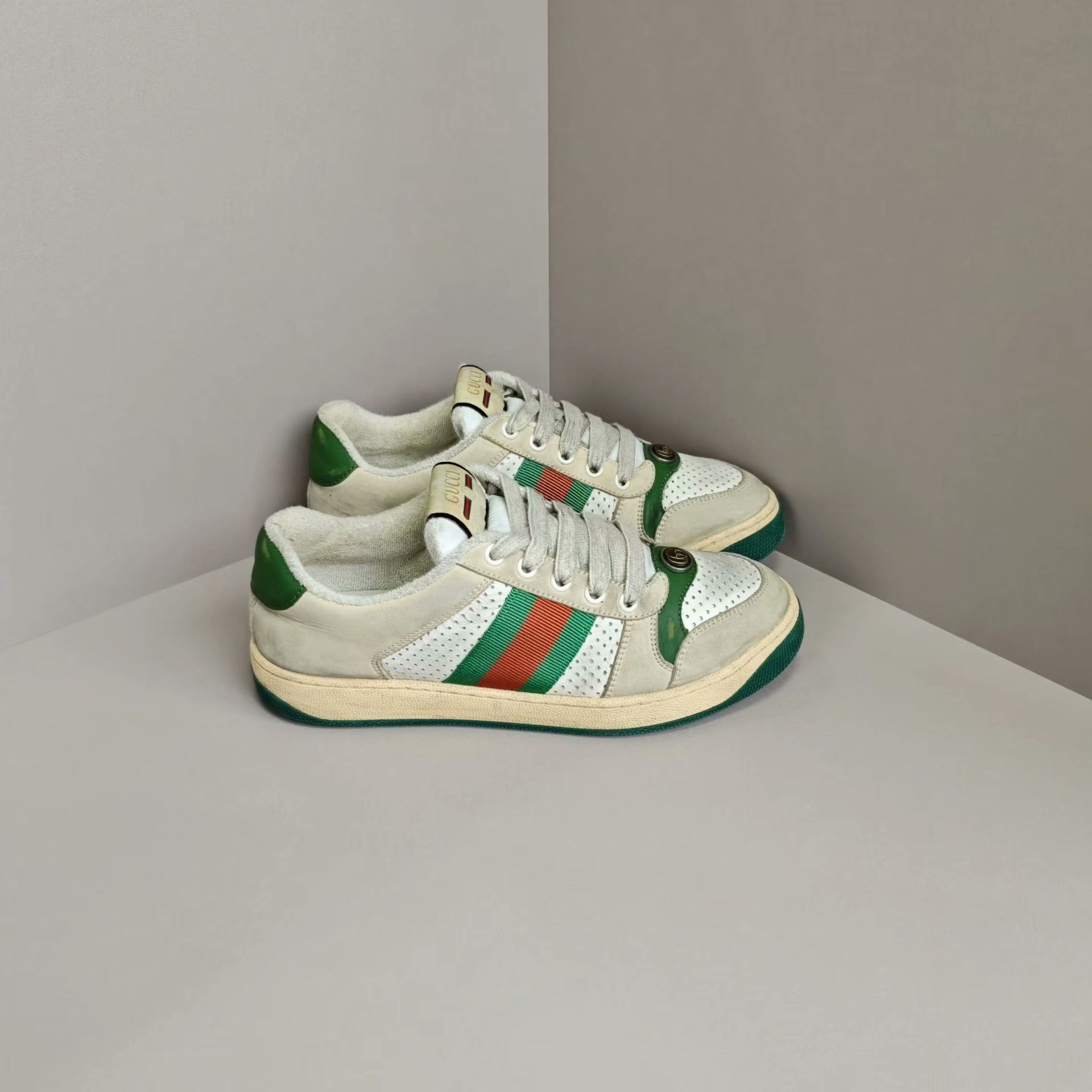 Gucci Gucci Lowtop Sneakers us_6 Women Size US 6 / IT 36 - 4 Thumbnail