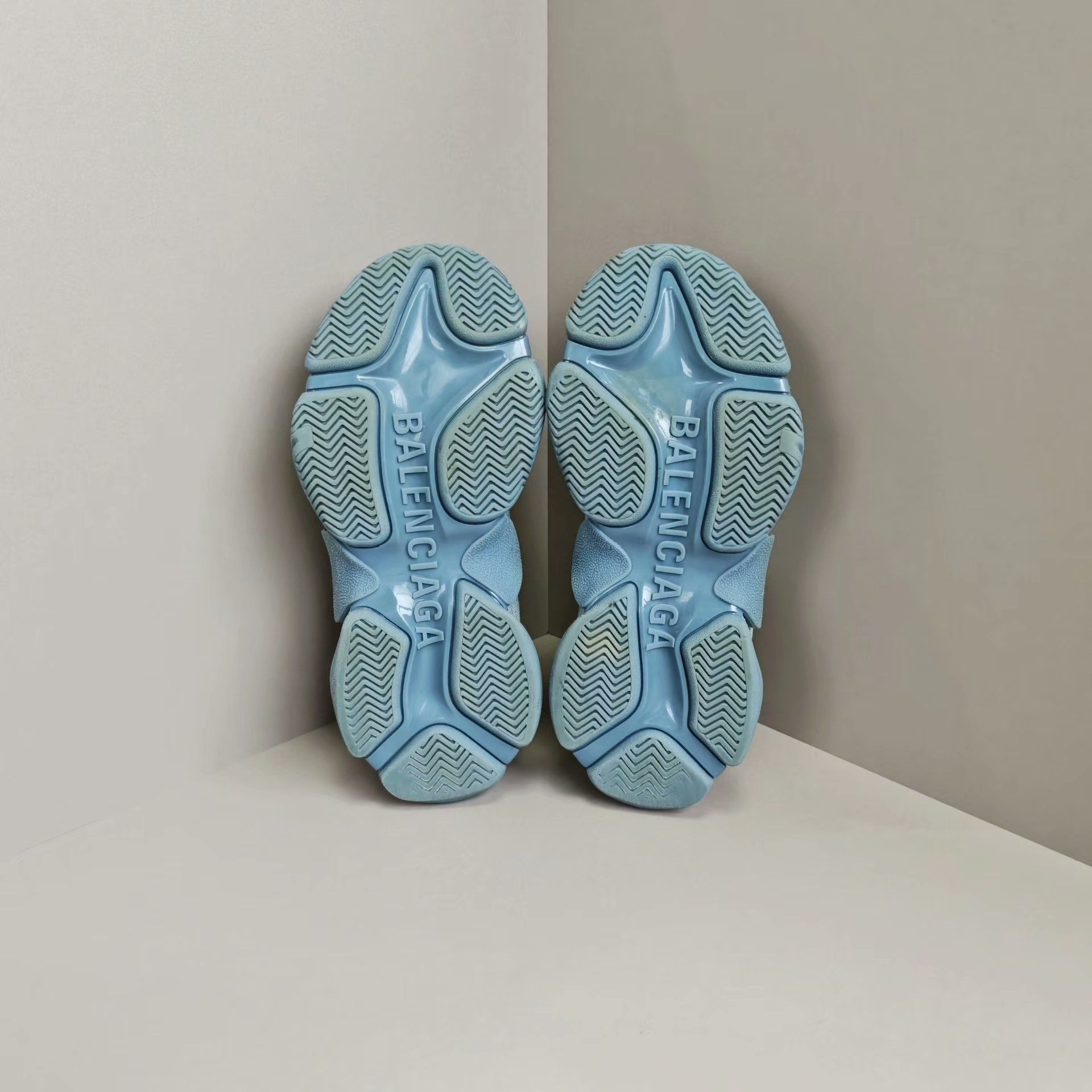 Balenciaga Balenciaga Sandals us_6 Women Size US 6 / IT 36 - 5 Thumbnail
