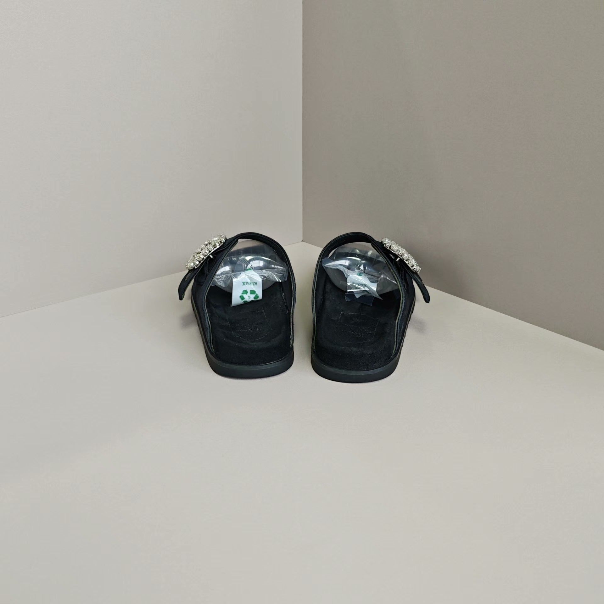 Roger Vivier Roger Vivier Sandals us_8 Women Size US 8 / IT 38 - 3 Thumbnail