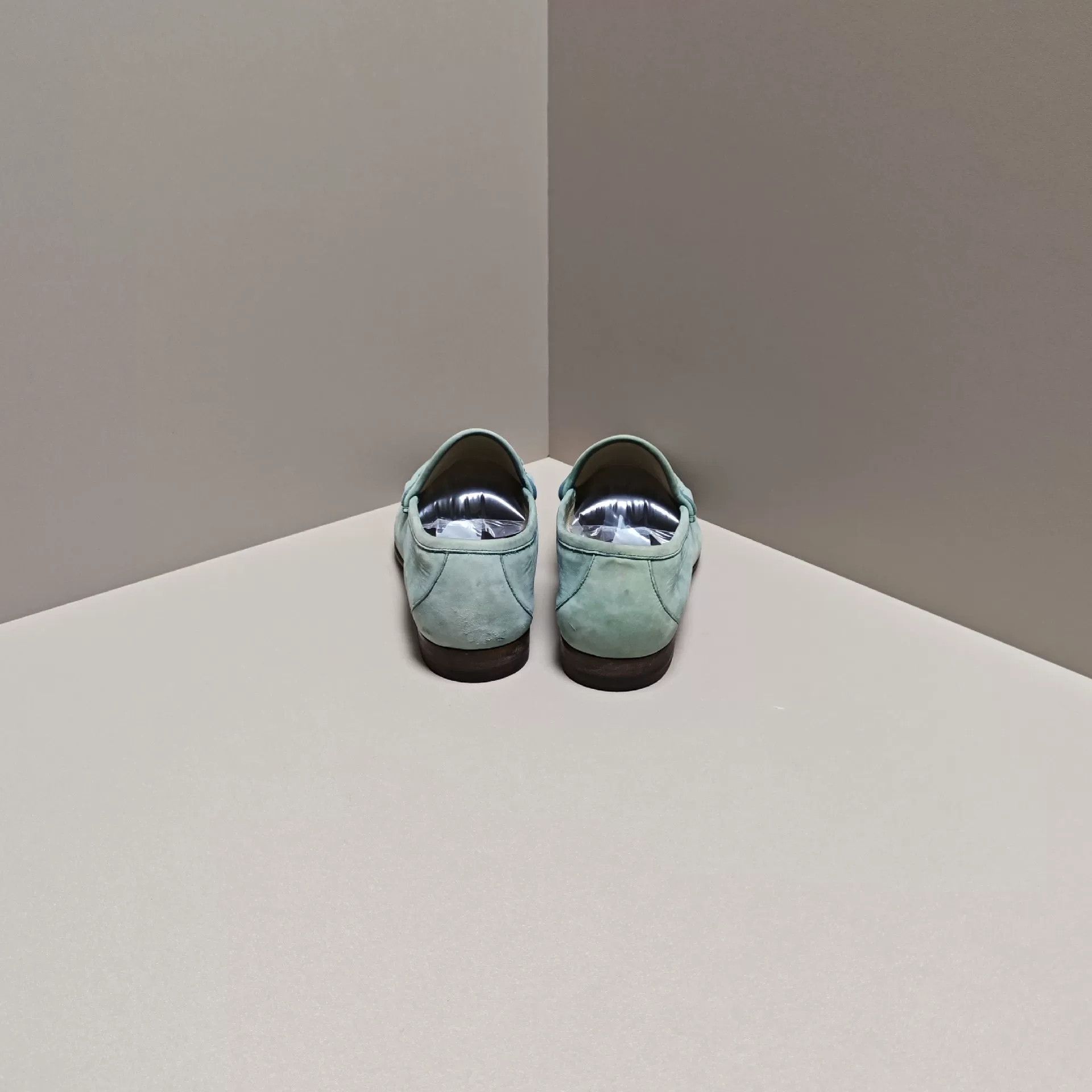 Gucci Gucci Lowtop Sneakers us_10 Women Size US 10 / IT 40 - 3 Thumbnail