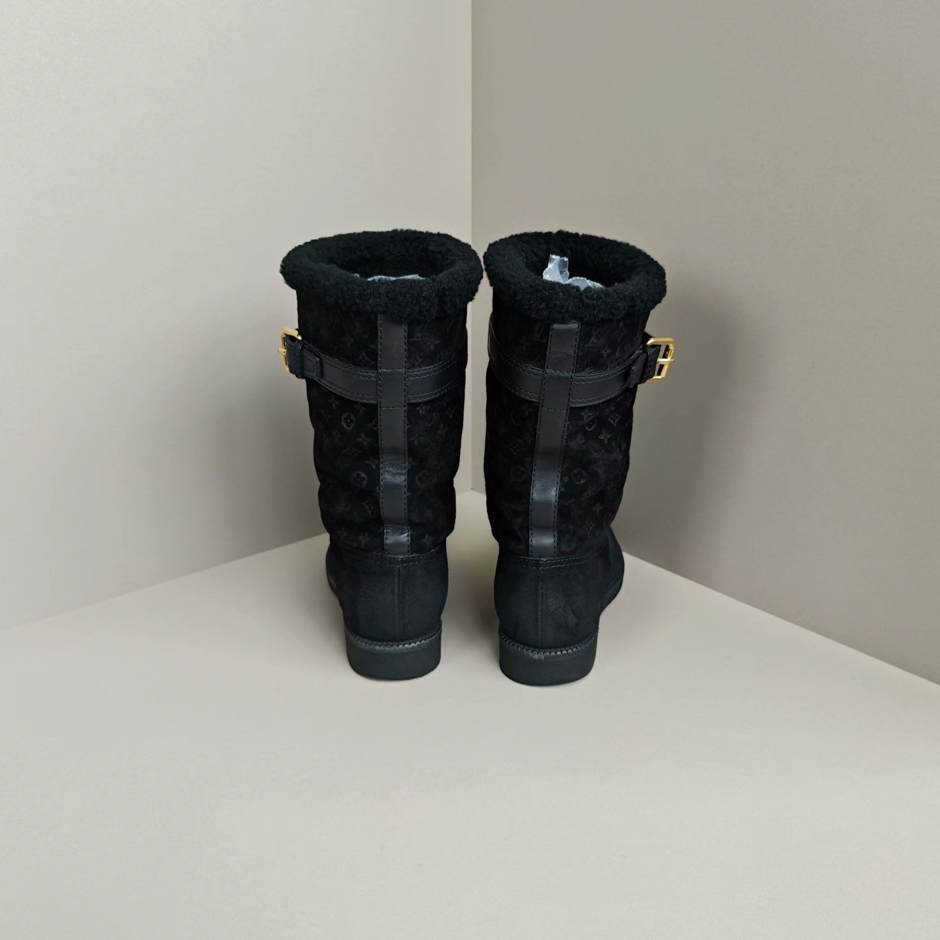 Louis Vuitton Louis Vuitton Boots us_6 Women Size US 6 / IT 36 - 3 Thumbnail