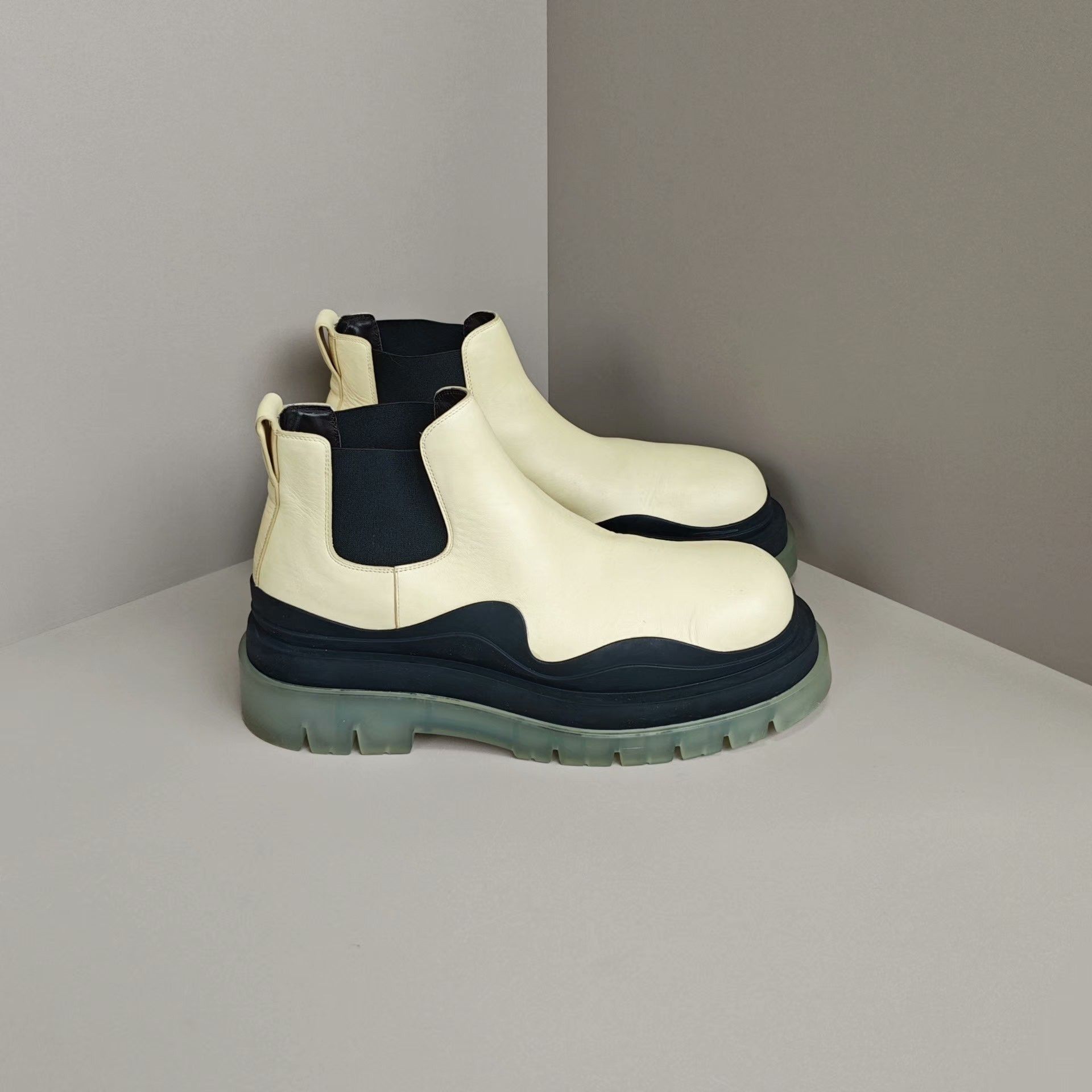 Bottega Veneta Bottega Veneta Lowtop Sneakers 10 Men Size US 10 / EU 43 - 4 Thumbnail