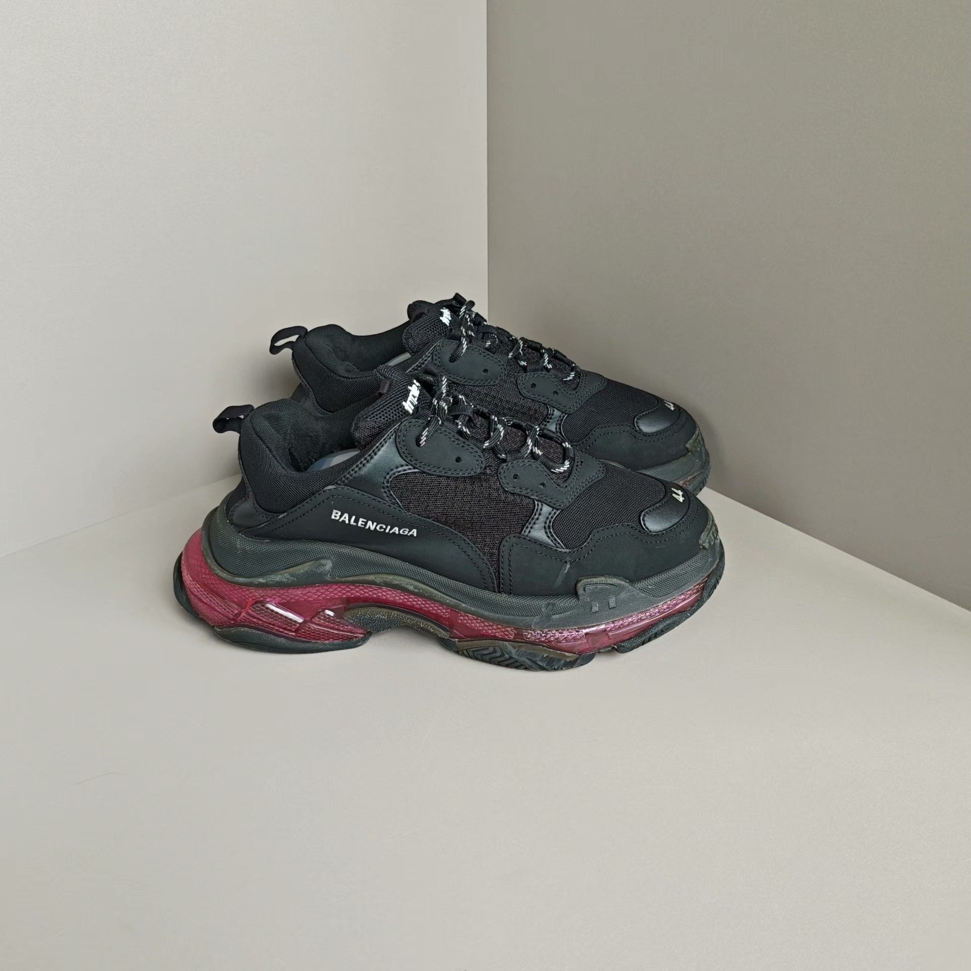 Balenciaga Balenciaga Lowtop Sneakers 11 Men Size US 11 / EU 44 - 4 Thumbnail