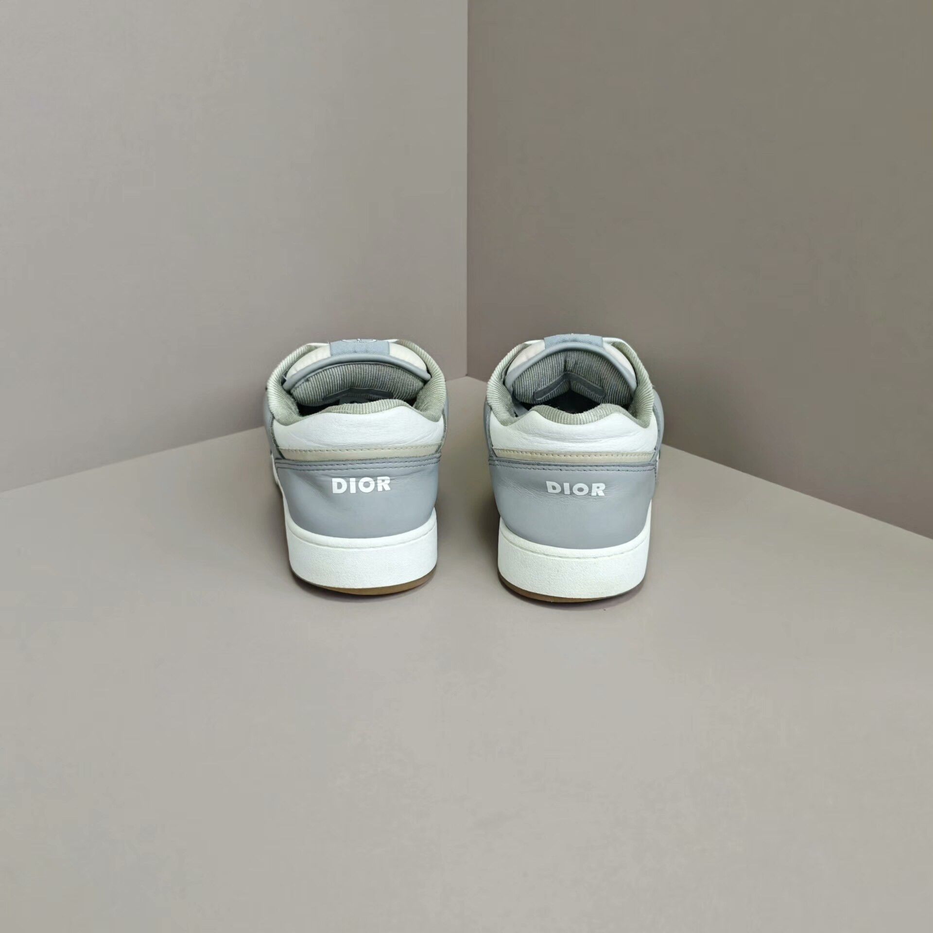 Dior Dior Lowtop Sneakers 9 Men Size US 9 / EU 42 - 3 Thumbnail