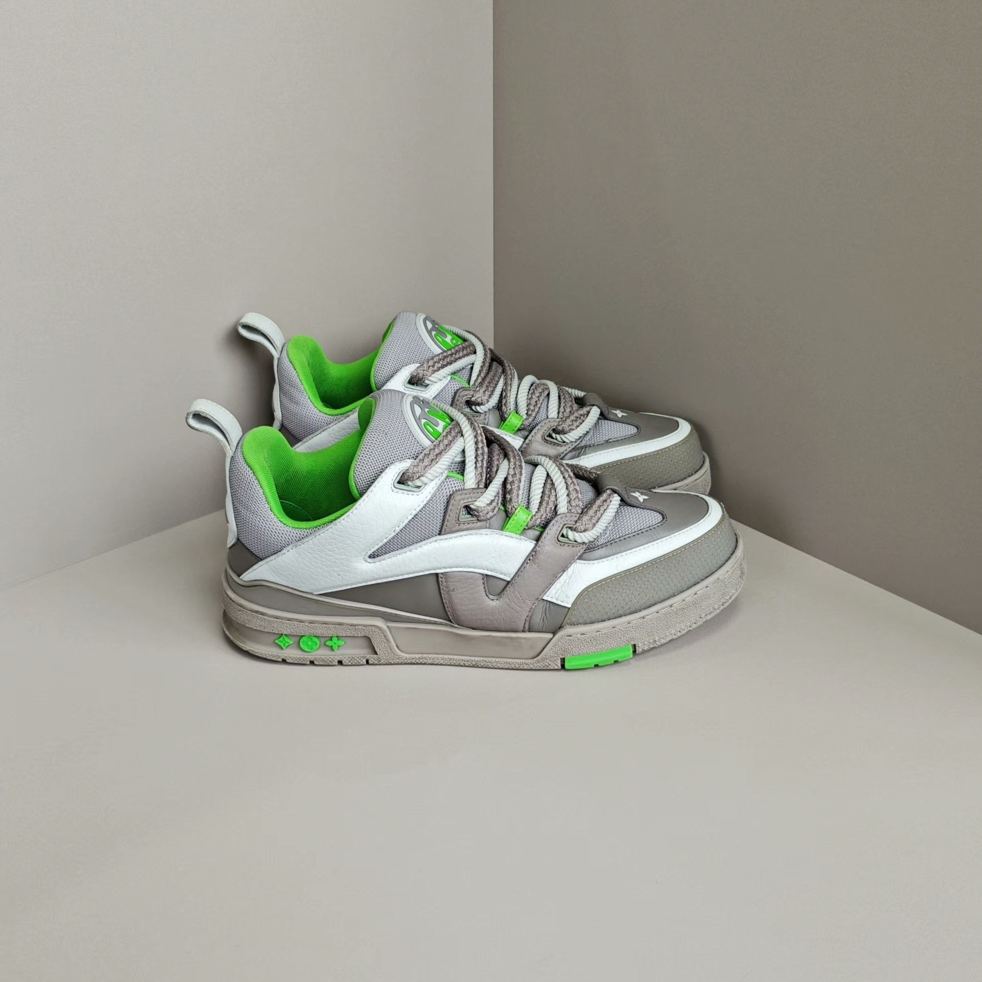 Louis Vuitton Louis Vuitton Skate Green Lowtop Sneakers 10 Men Size US 10 / EU 43 - 4 Thumbnail