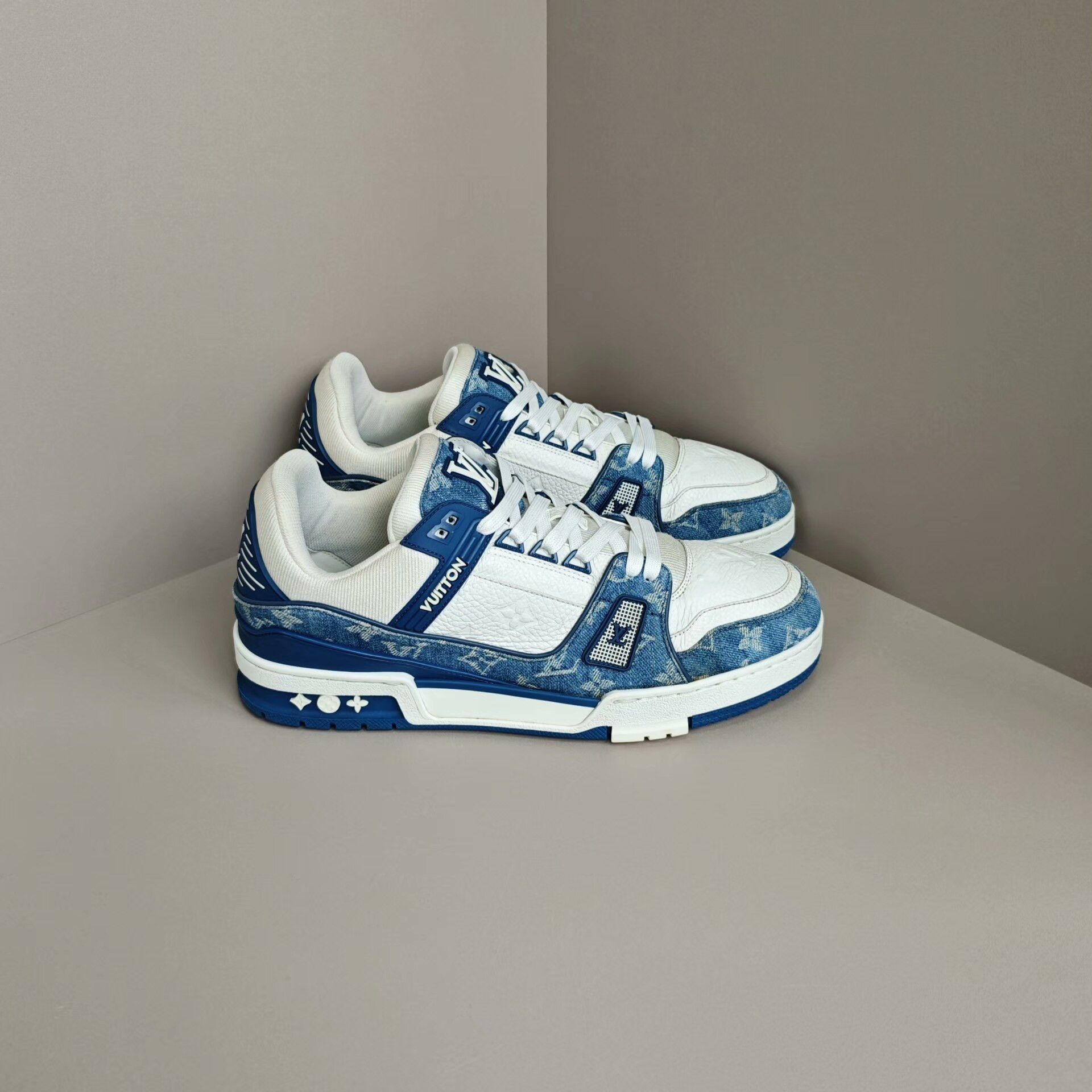 Louis Vuitton Louis Vuitton Training Denim Blue Lowtop Sneakers 9 Men Size US 9 / EU 42 - 4 Thumbnail