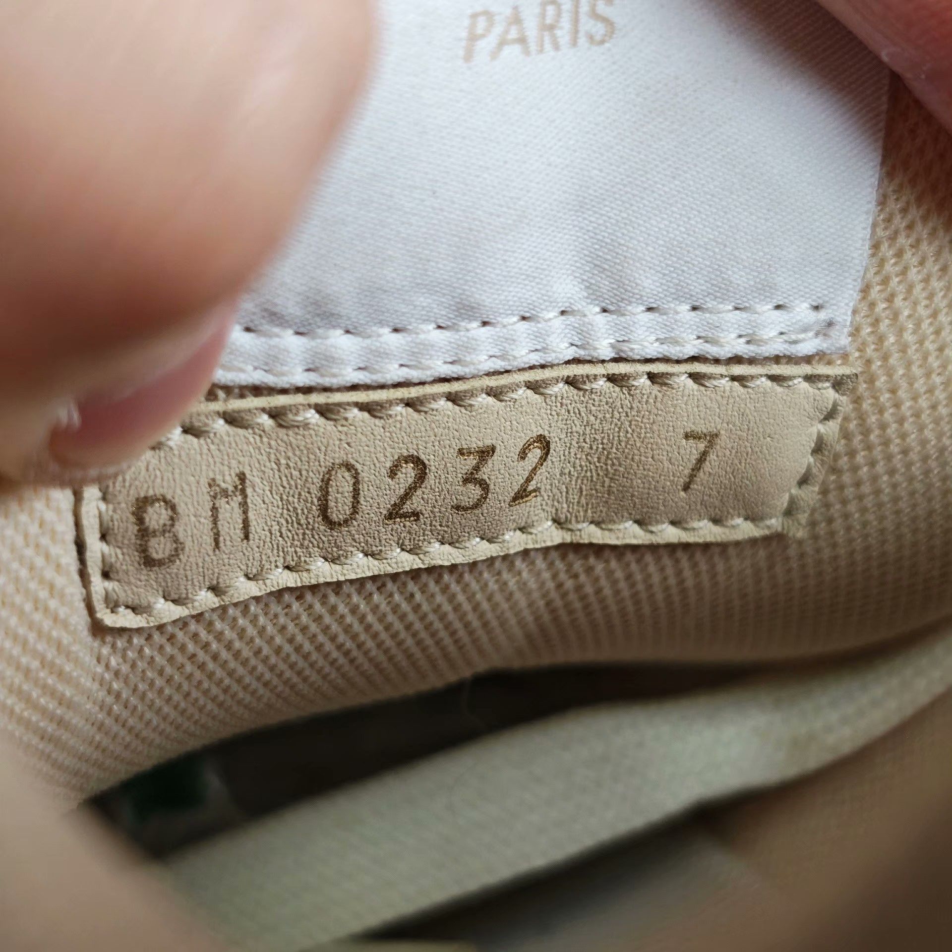 Louis Vuitton Louis Vuitton Training Beige Lowtop Sneakers 8 Men Size US 8 / EU 41 - 6 Thumbnail