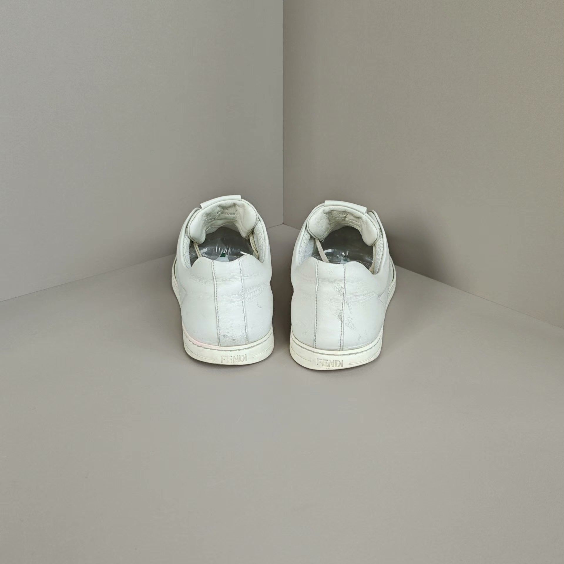 Fendi Fendi Lowtop Sneakers 8 Men Size US 8 / EU 41 - 3 Thumbnail