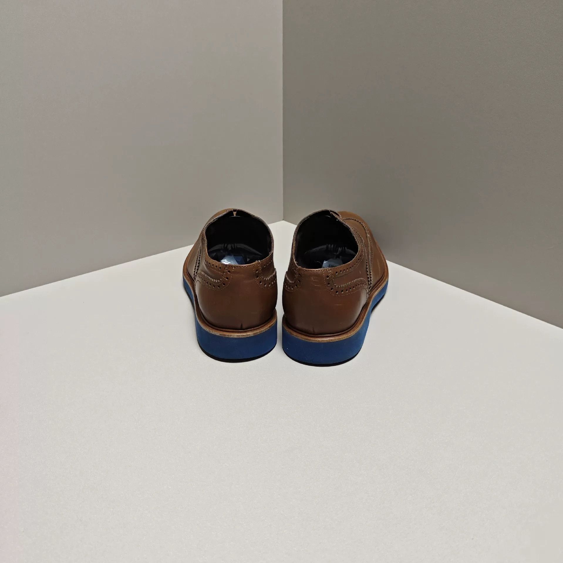 Salvatore Ferragamo Salvatore Ferragamo Lowtop Sneakers 10 Men Size US 10 / EU 43 - 3 Thumbnail