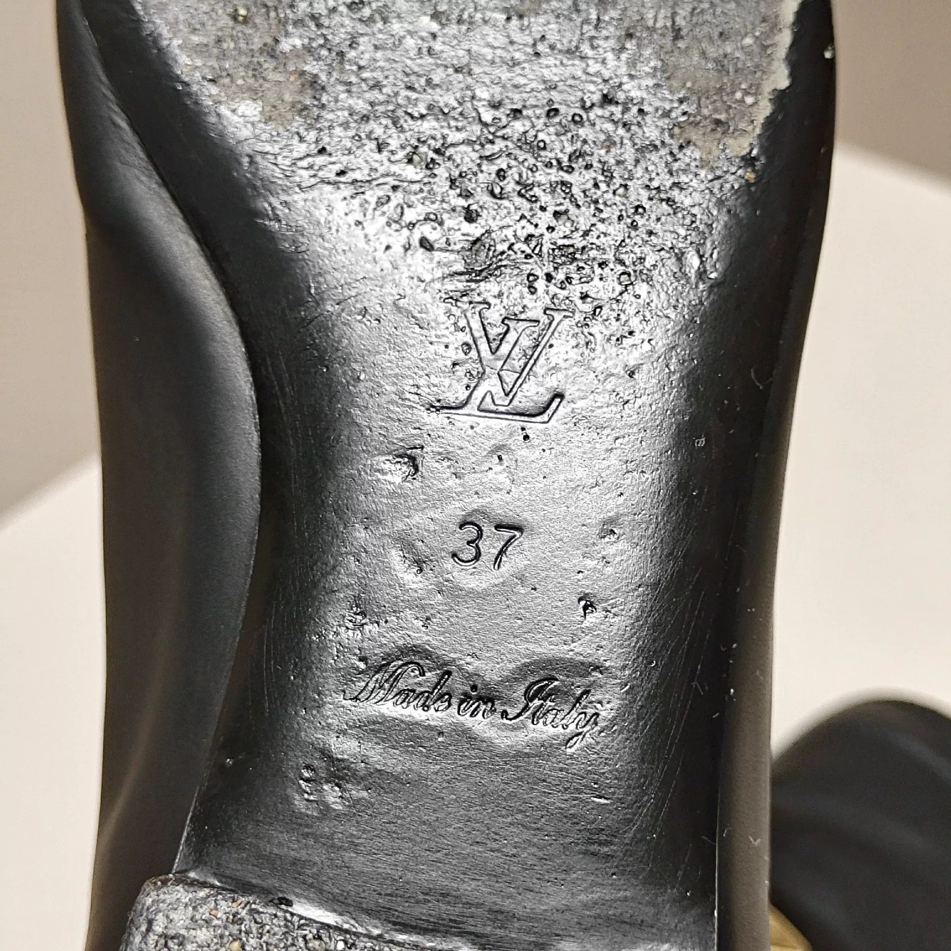 Louis Vuitton Louis Vuitton Lowtop Sneakers us_7 Women Size US 7 / IT 37 - 6 Thumbnail