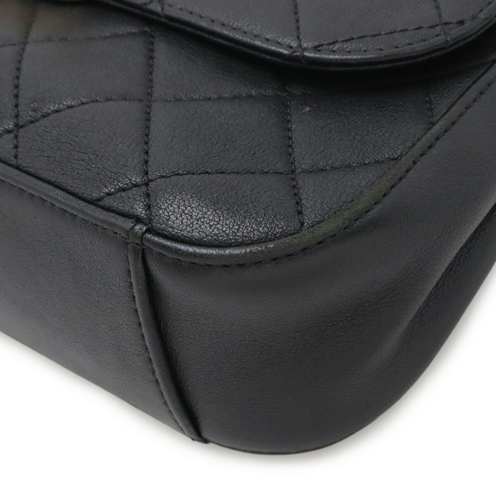 Chanel Chanel CHANEL19 Matelassé Handbag Chain Shoulder Bag Leather Black AS0970 Size ONE SIZE - 4 Thumbnail