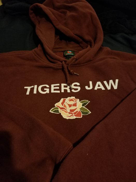 Tigers best sale jaw hoodie