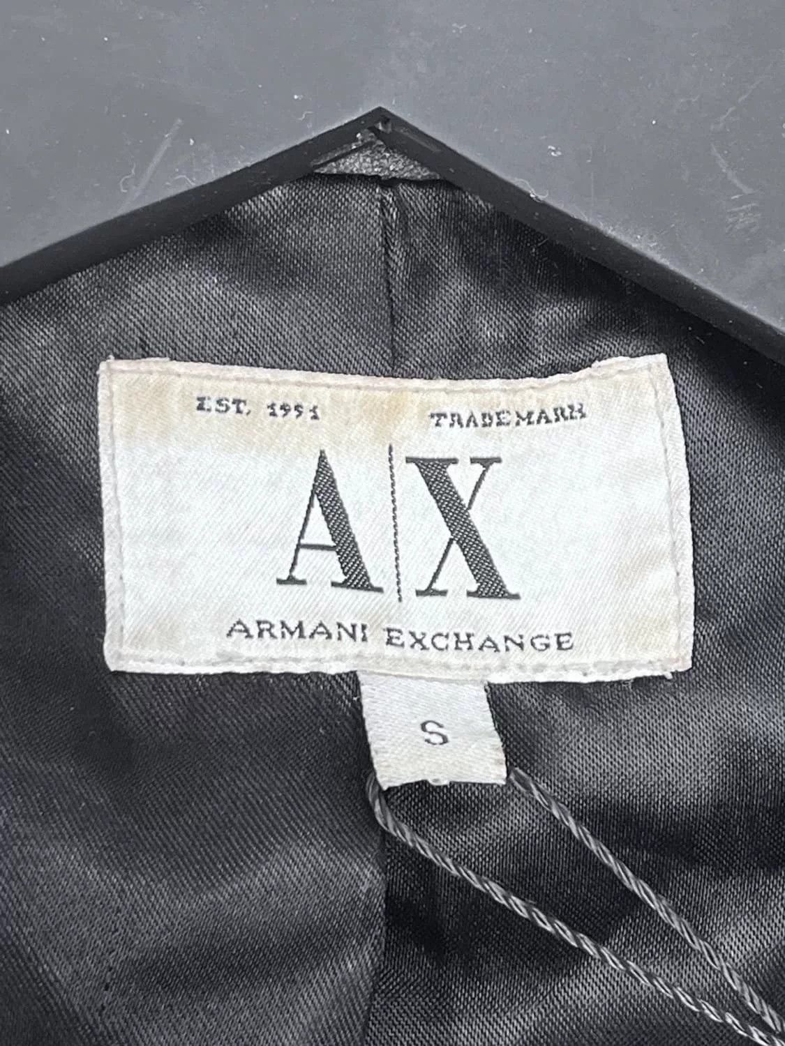 Armani Armani Vintage Black Leather Jacket Size US M / EU 48-50 / 2 - 5 Thumbnail