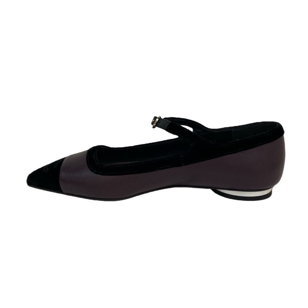 Chanel Chanel Black Pointed-Toe Women's Shoes Size US 5 / IT 35 - 6 Thumbnail