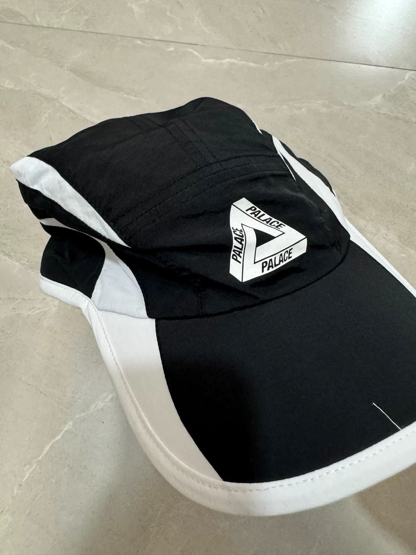 Palace Palace TRI STRIKE SHELL RUNNER BLACK Hat Size ONE SIZE - 6 Thumbnail
