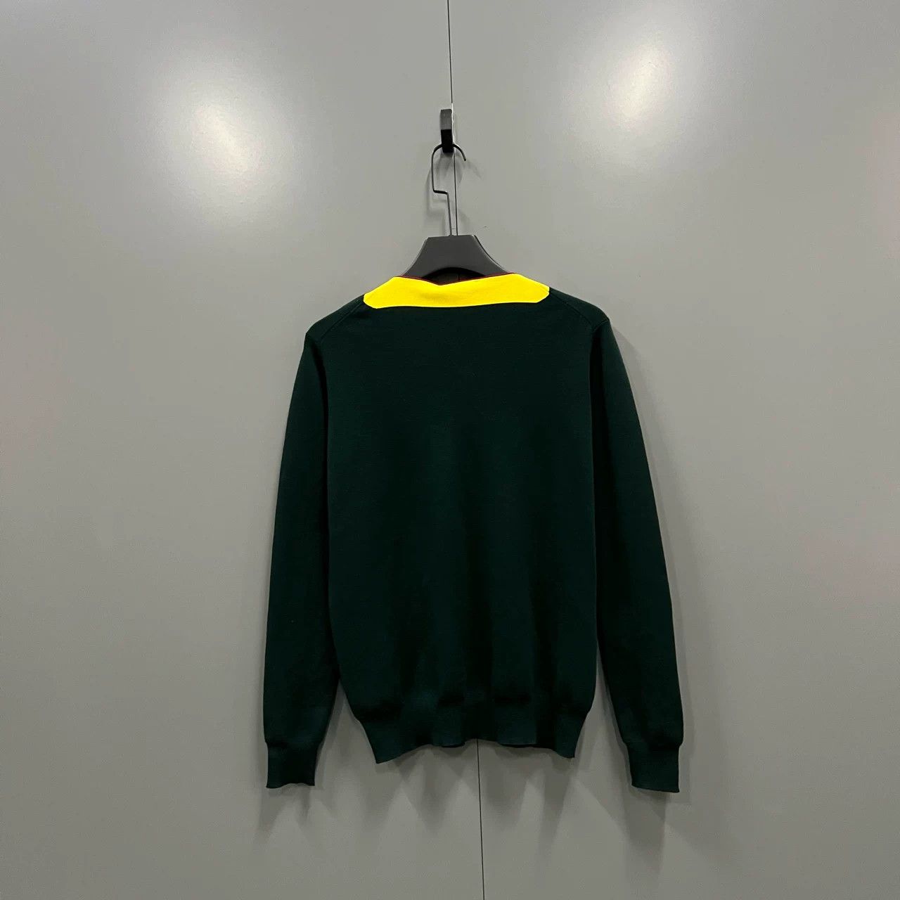 Celine Celine Colorblock V-Neck Knit Sweater Size M / US 6-8 / IT 42-44 - 2 Thumbnail