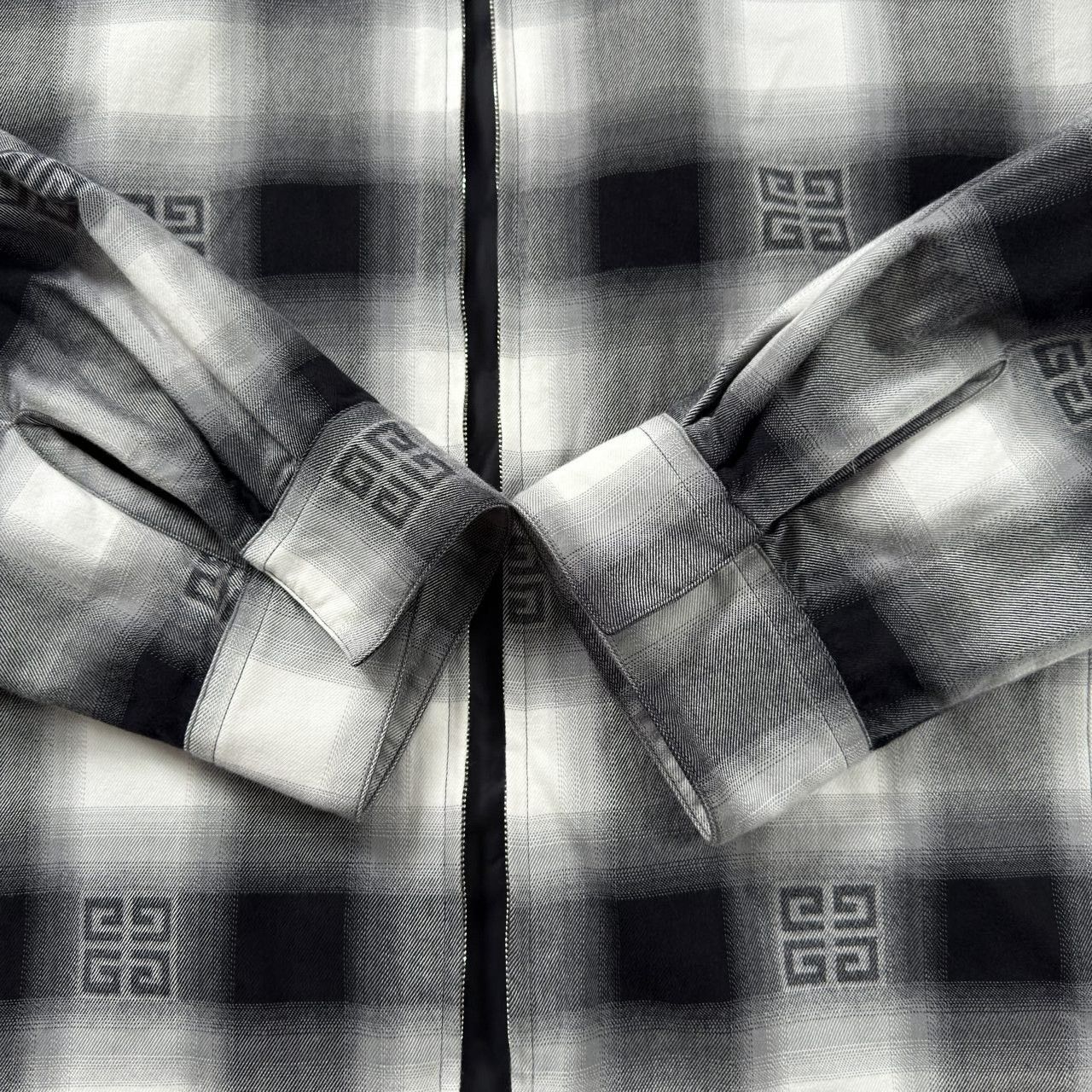 Givenchy Givenchy Plaid Print Hoodie Jacket Size M / US 6-8 / IT 42-44 - 6 Thumbnail