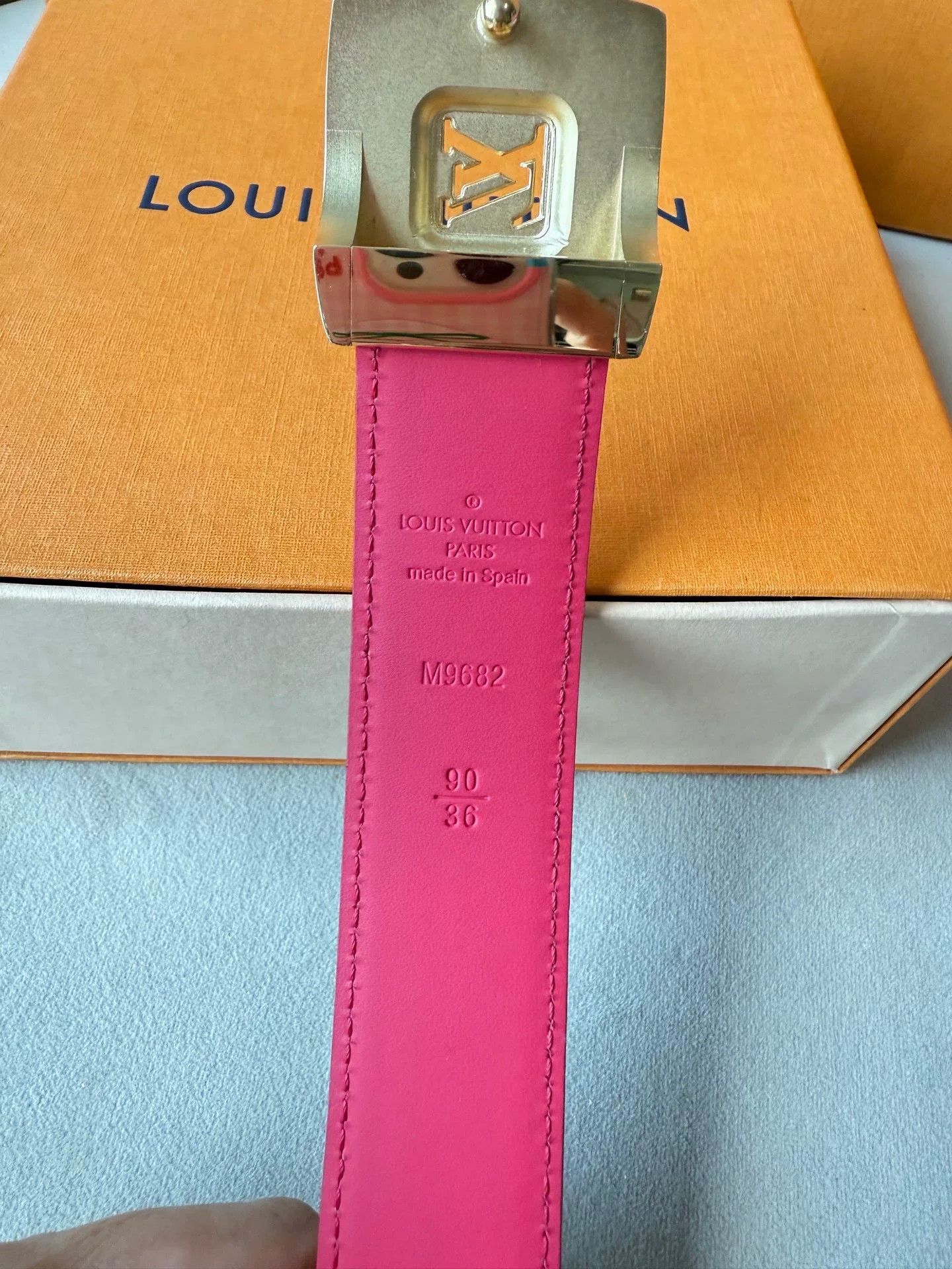 Louis Vuitton LV White Multicolor Pink Limited Belt Size ONE SIZE - 5 Thumbnail