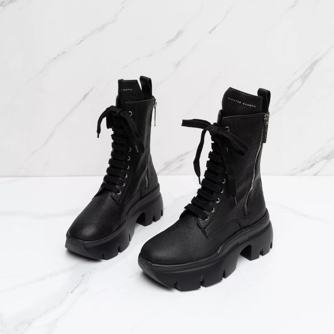 Giuseppe Zanotti Giuseppe Zanotti Women's Platform Martin Boots Size US 6 / IT 36 - 2 Thumbnail