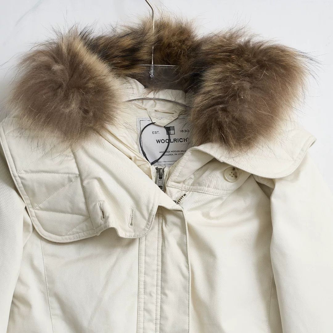 Woolrich Woolen Mills Woolrich Women's Detachable Two-Piece Down Jacket Size M / US 6-8 / IT 42-44 - 2 Thumbnail