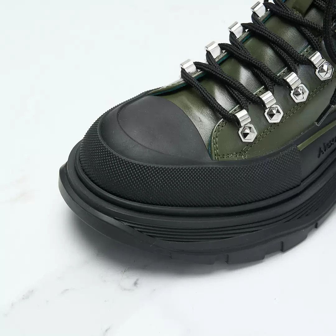 Alexander McQueen Alexander McQueen Women's Platform Martin Boots Size US 6 / IT 36 - 4 Thumbnail