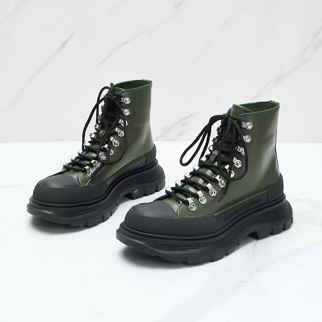 Alexander McQueen Alexander McQueen Women's Platform Martin Boots Size US 6 / IT 36 - 2 Thumbnail