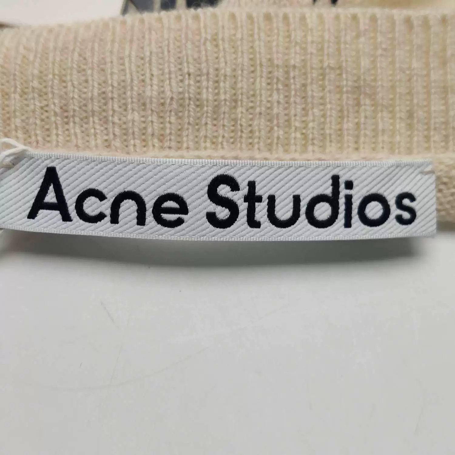 Acne Studios Acne Studios Beige Scarf Size M / US 6-8 / IT 42-44 - 7 Thumbnail