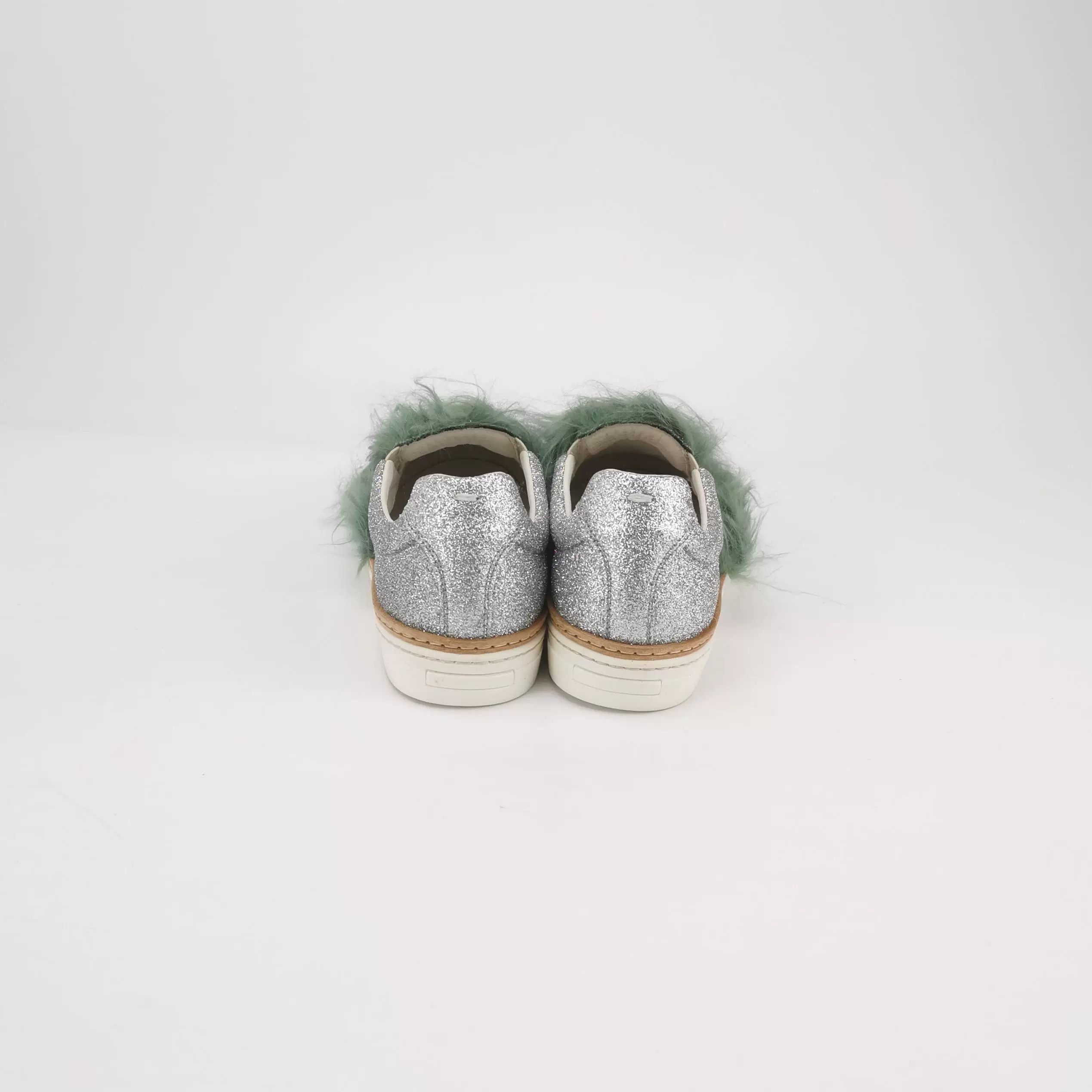 Maison Margiela Maison Margiela Fur Slippers Size US 6 / IT 36 - 4 Thumbnail