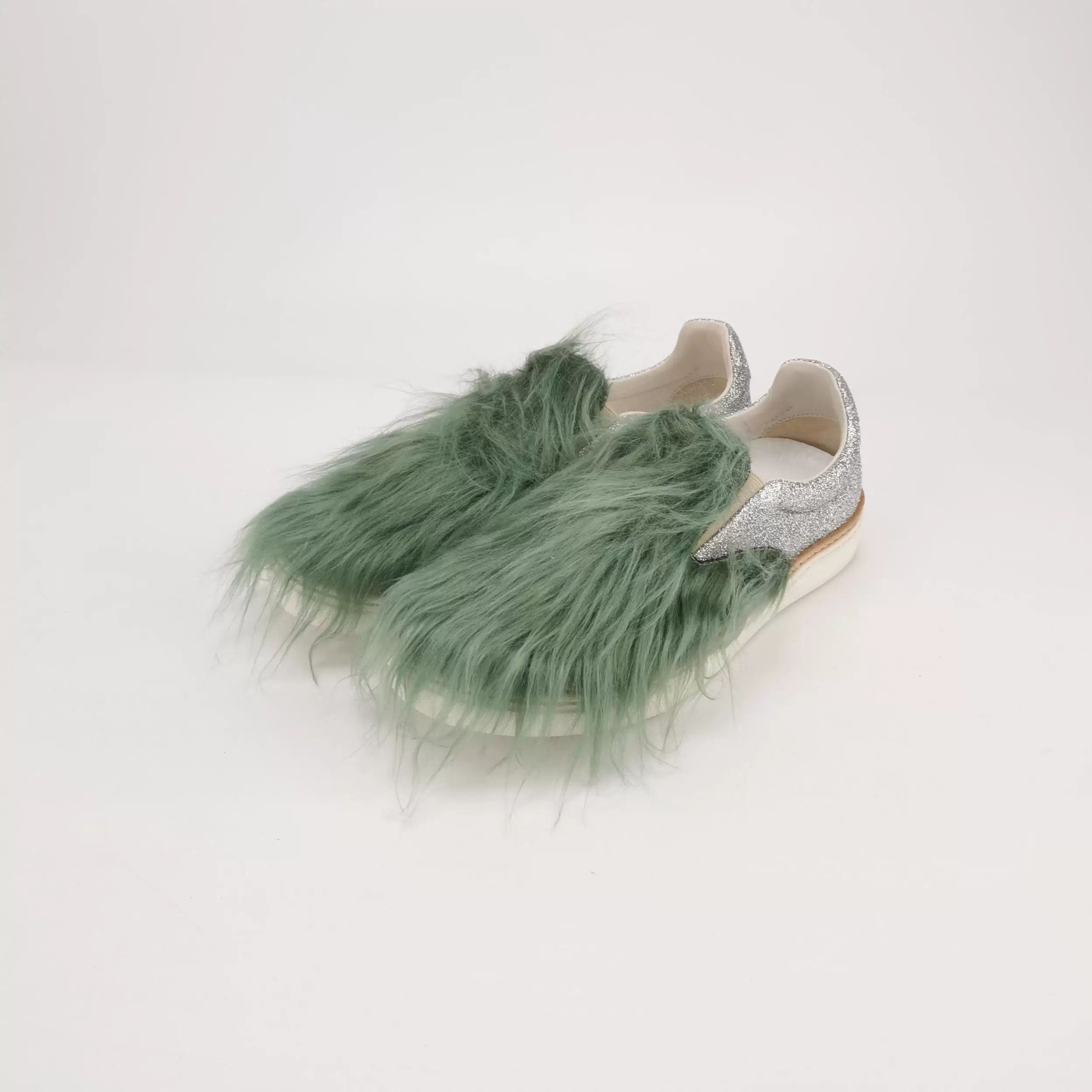 Maison Margiela Maison Margiela Fur Slippers Size US 6 / IT 36 - 2 Thumbnail