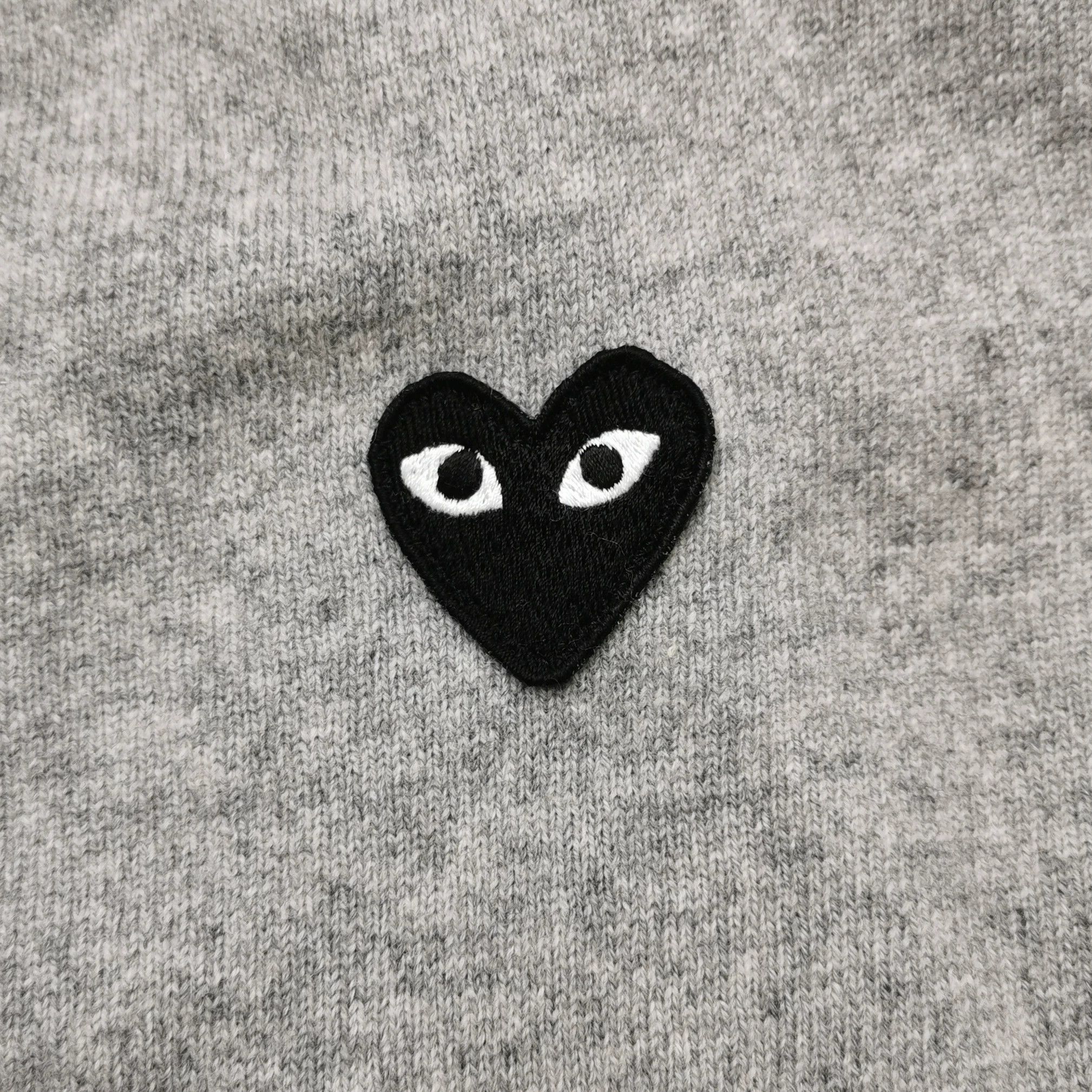 Comme des Garcons CommeDesGarçonsPlay Garment Size US M / EU 48-50 / 2 - 3 Thumbnail