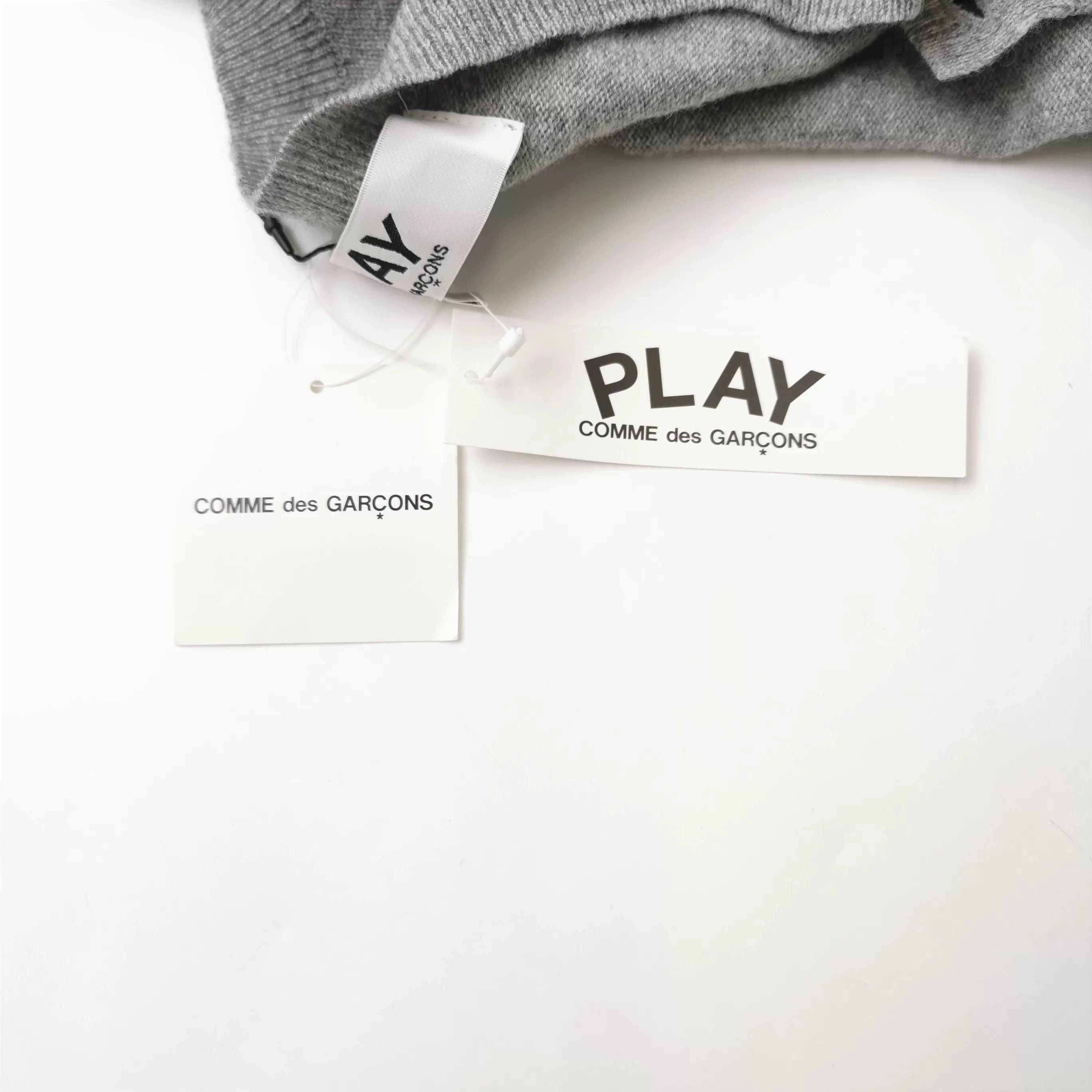 Comme des Garcons CommeDesGarçonsPlay Garment Size US M / EU 48-50 / 2 - 5 Thumbnail