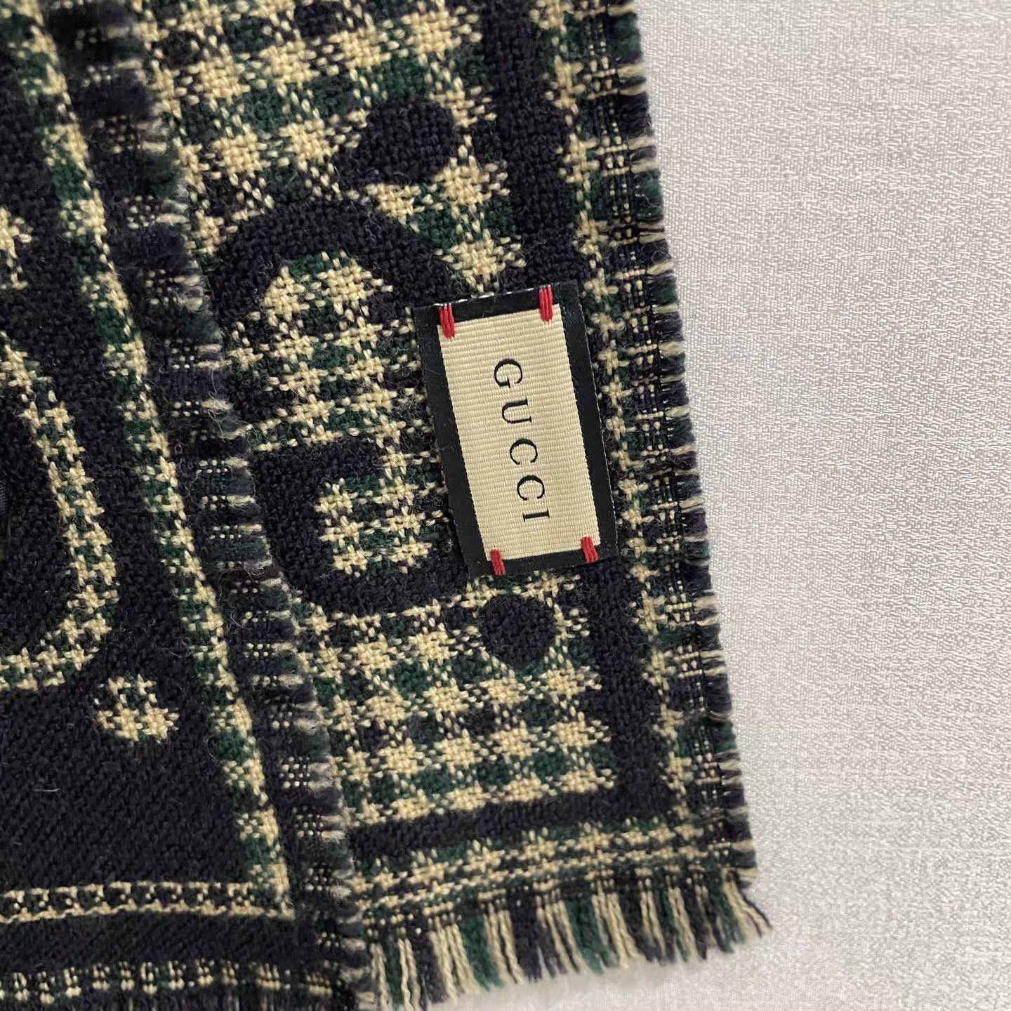 Gucci Black Patterned Fringed Scarf Size ONE SIZE - 2 Thumbnail